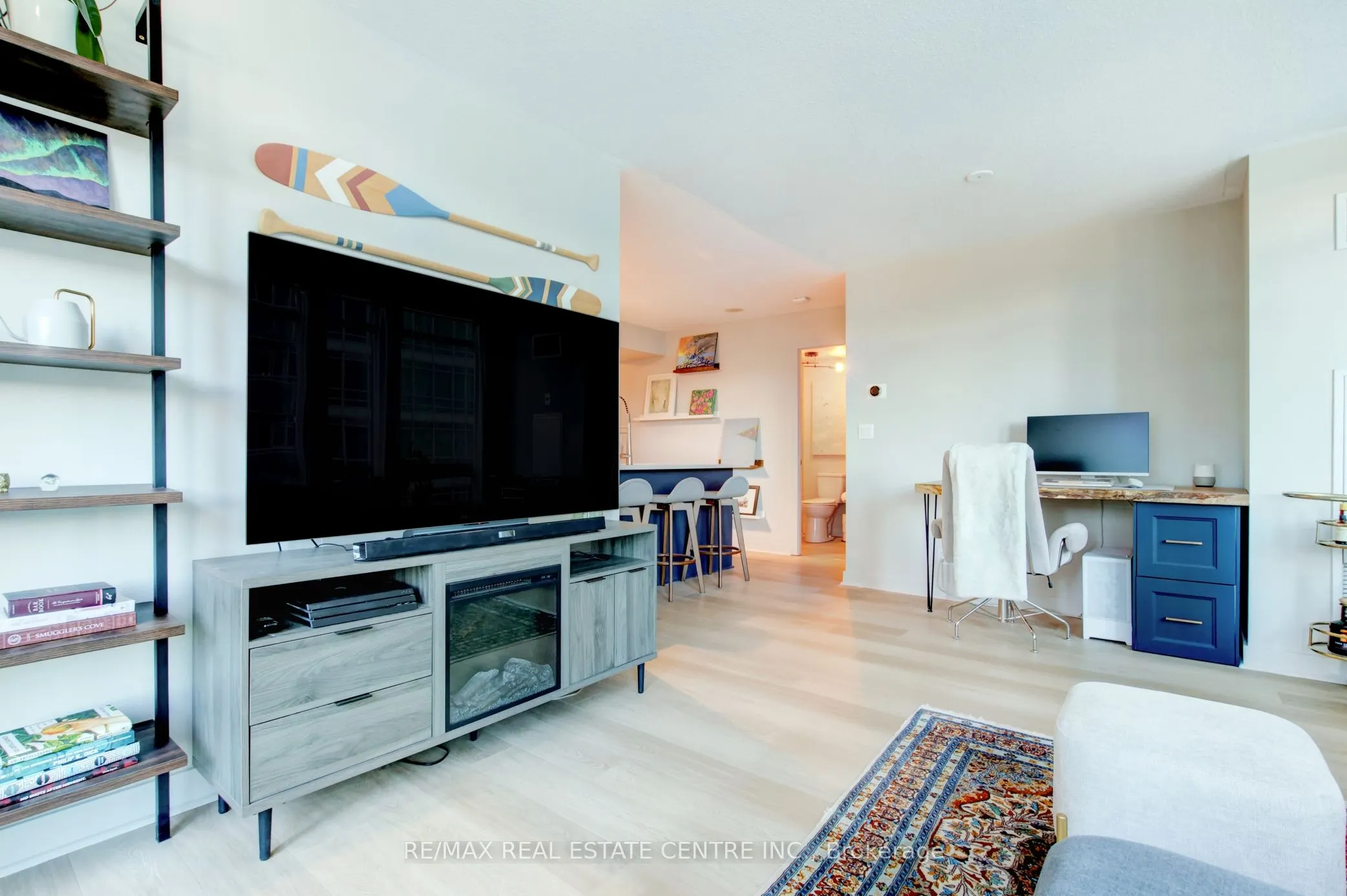 397 Front Street W, #1010