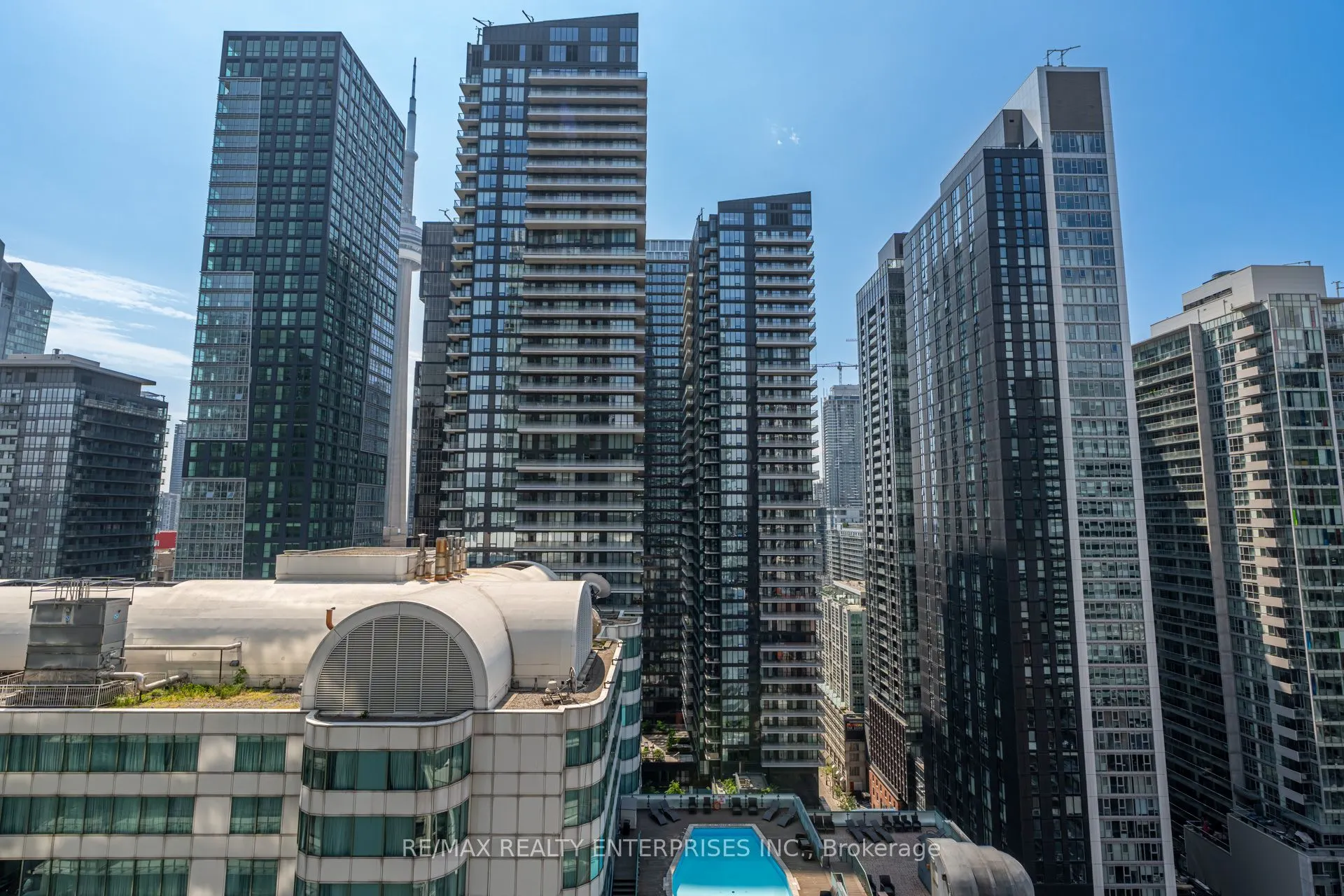 87 Peter Street, #2513