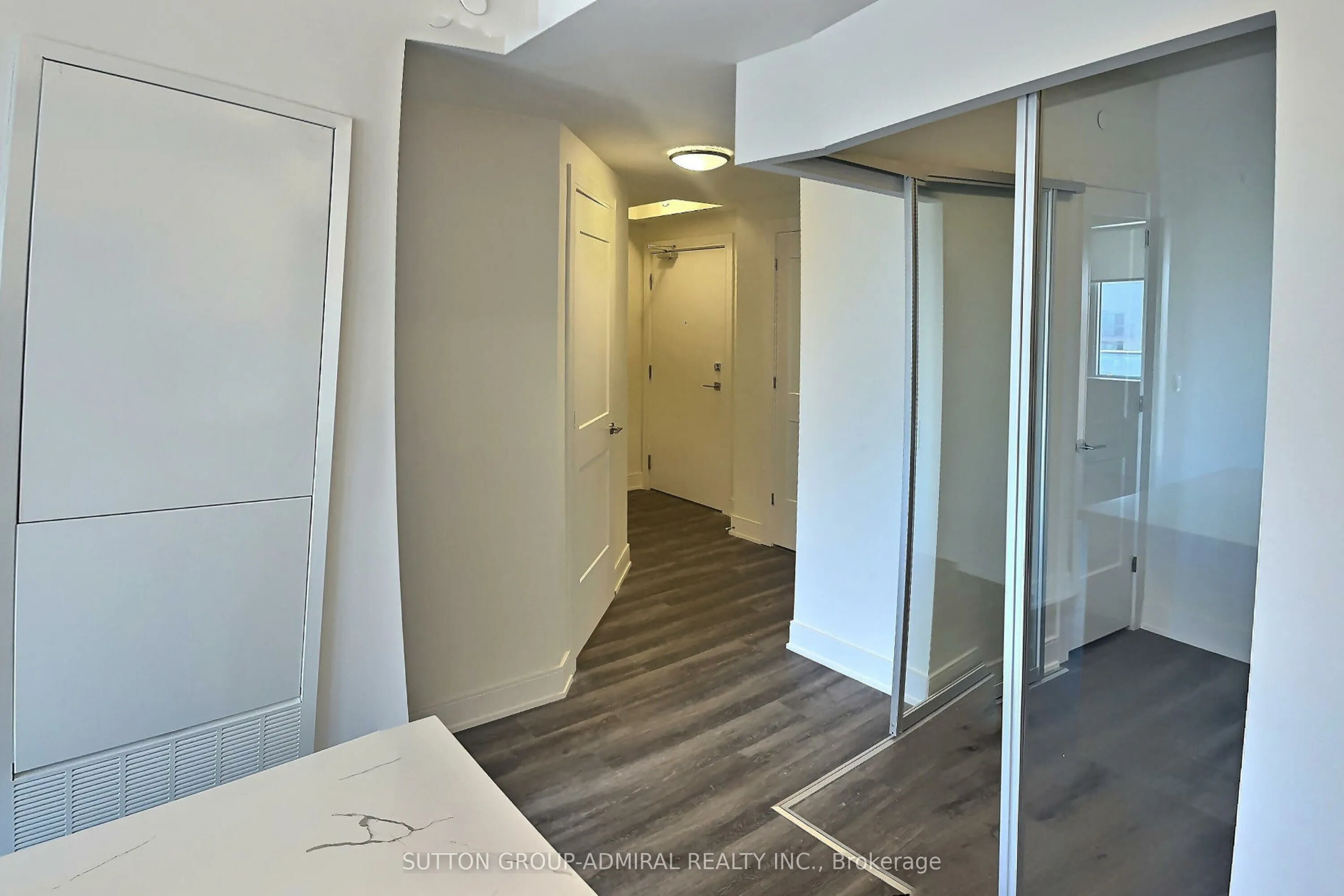 15 Ellerslie Avenue, #2201