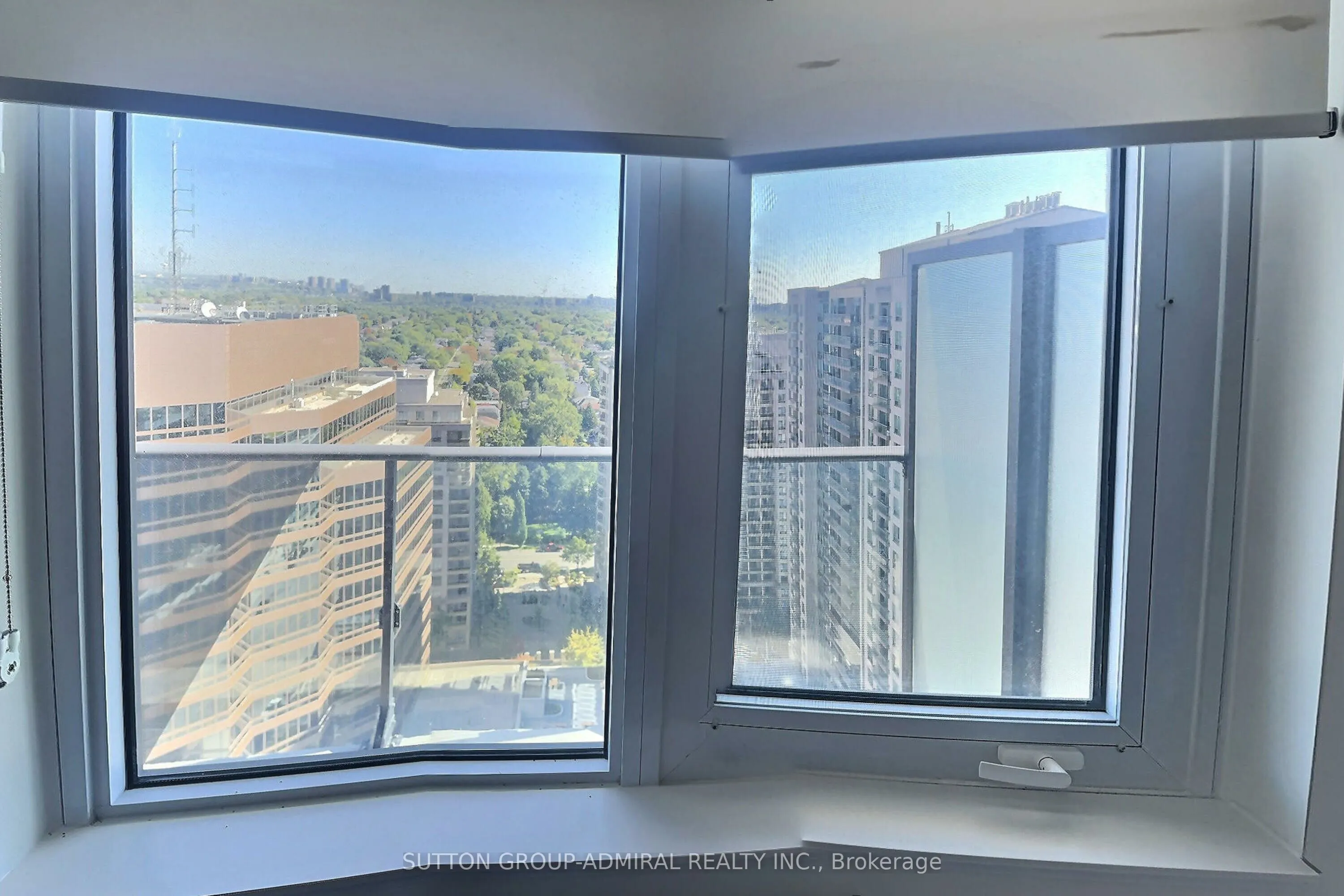 15 Ellerslie Avenue, #2201
