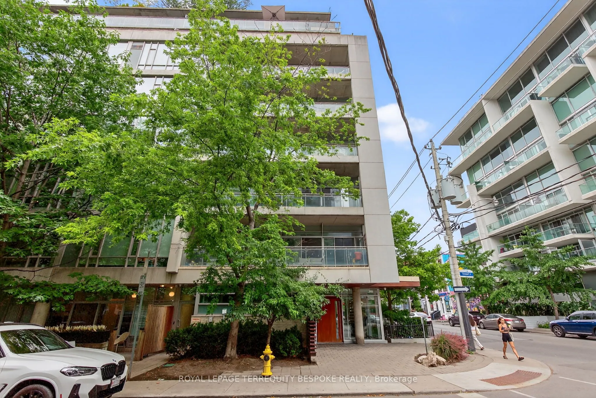 66 Portland Street, #801