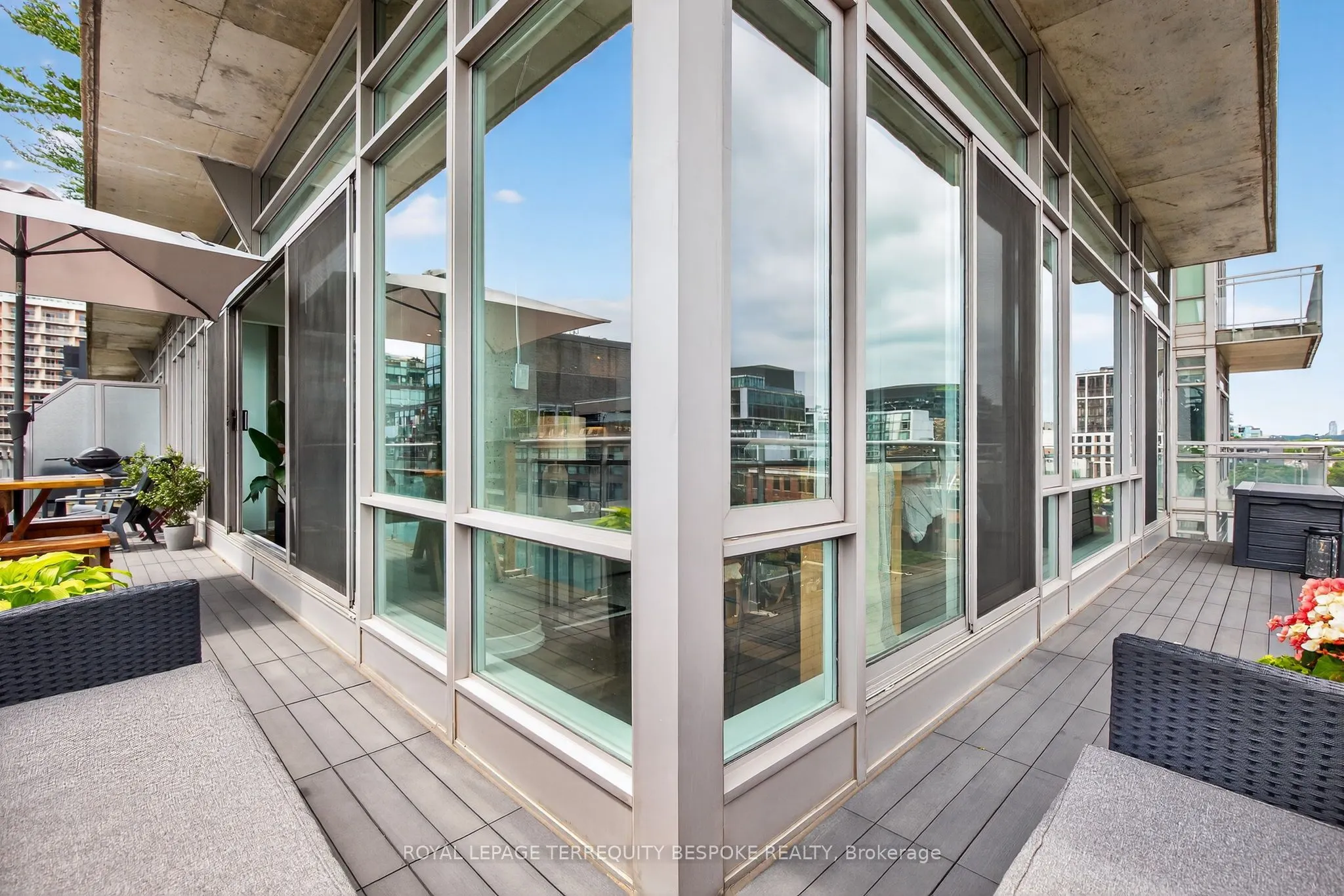 66 Portland Street, #801