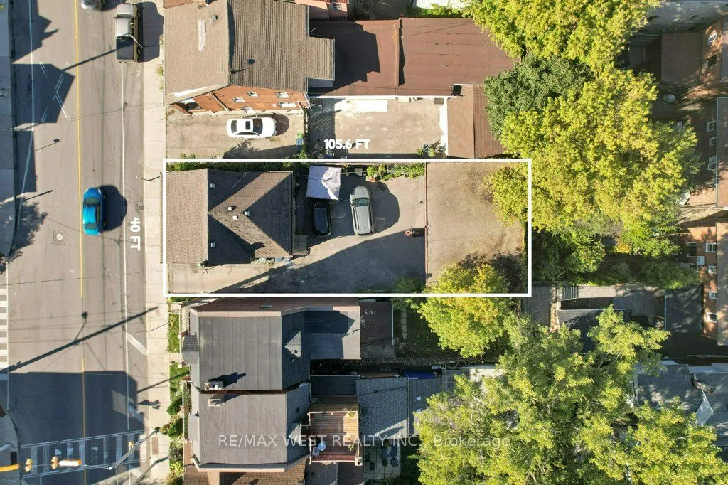 225 Oakwood Avenue