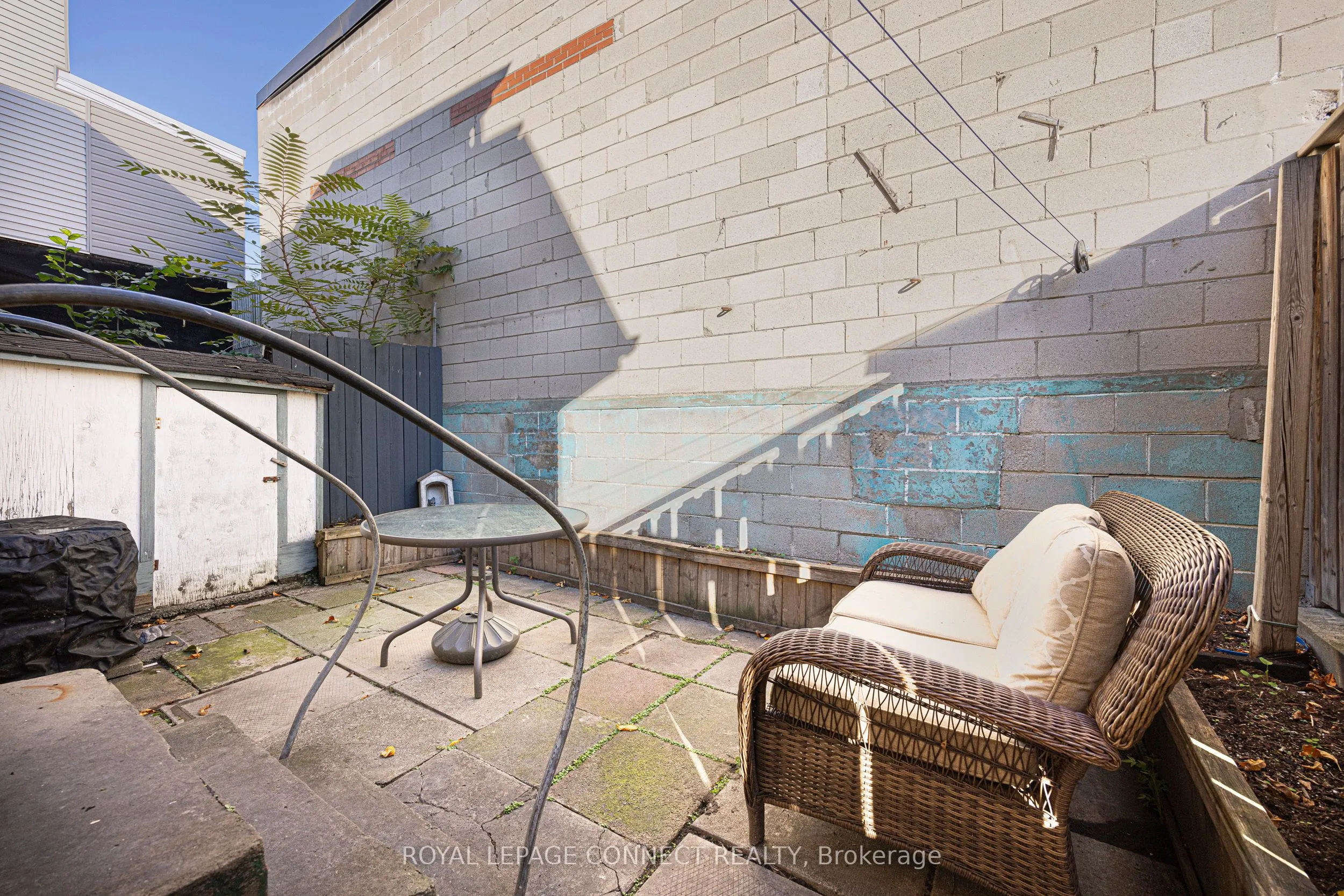 784 Adelaide Street W, #Main