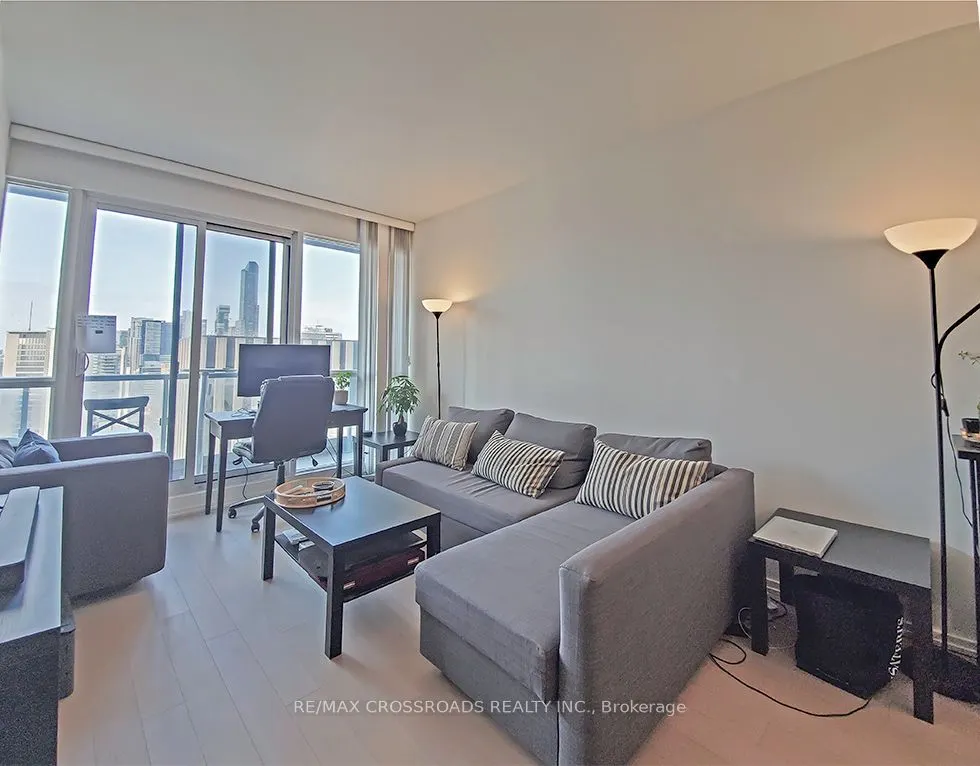 70 Temperance Street, #2916