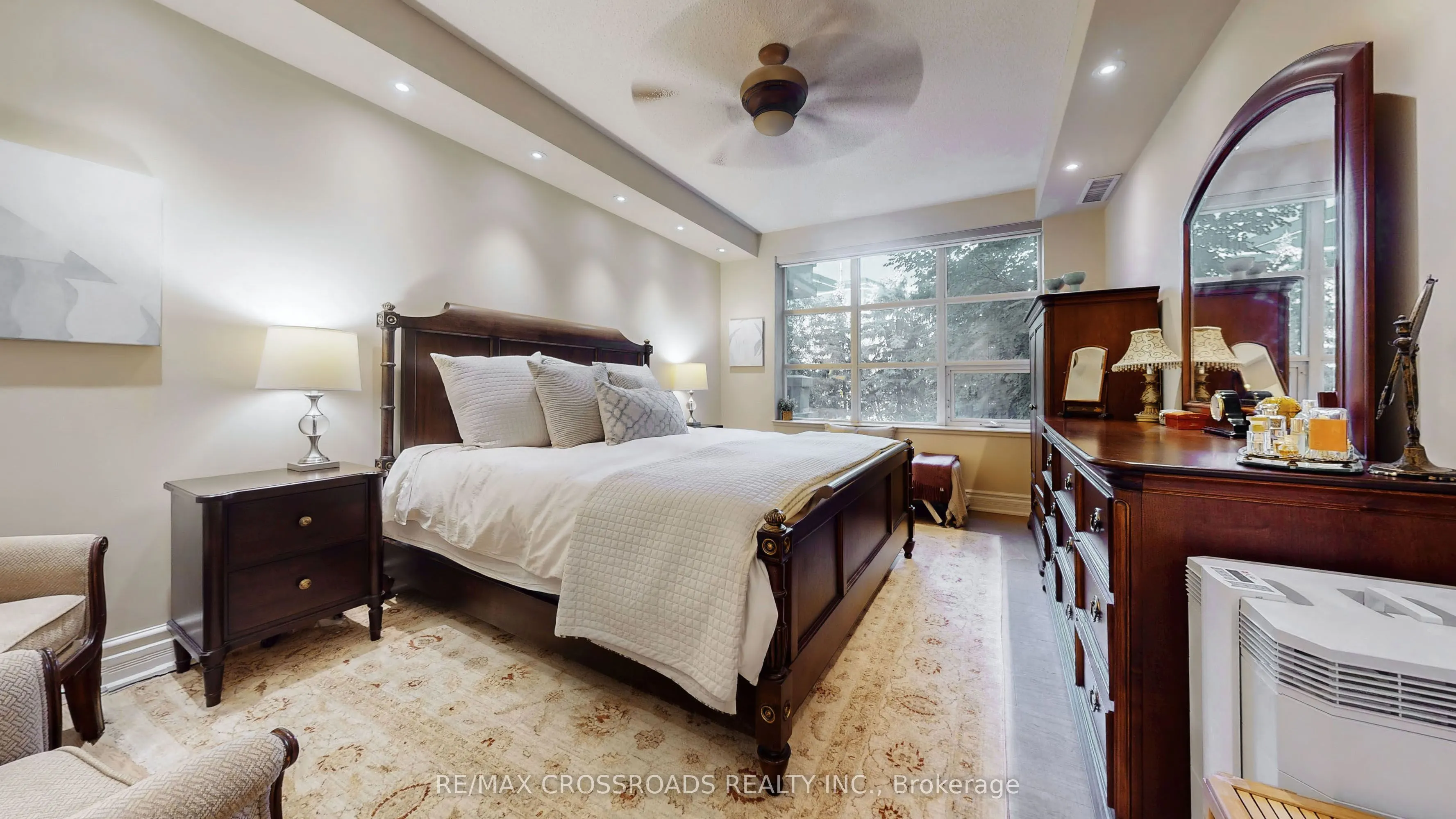 10 Old York Mills Road, #210