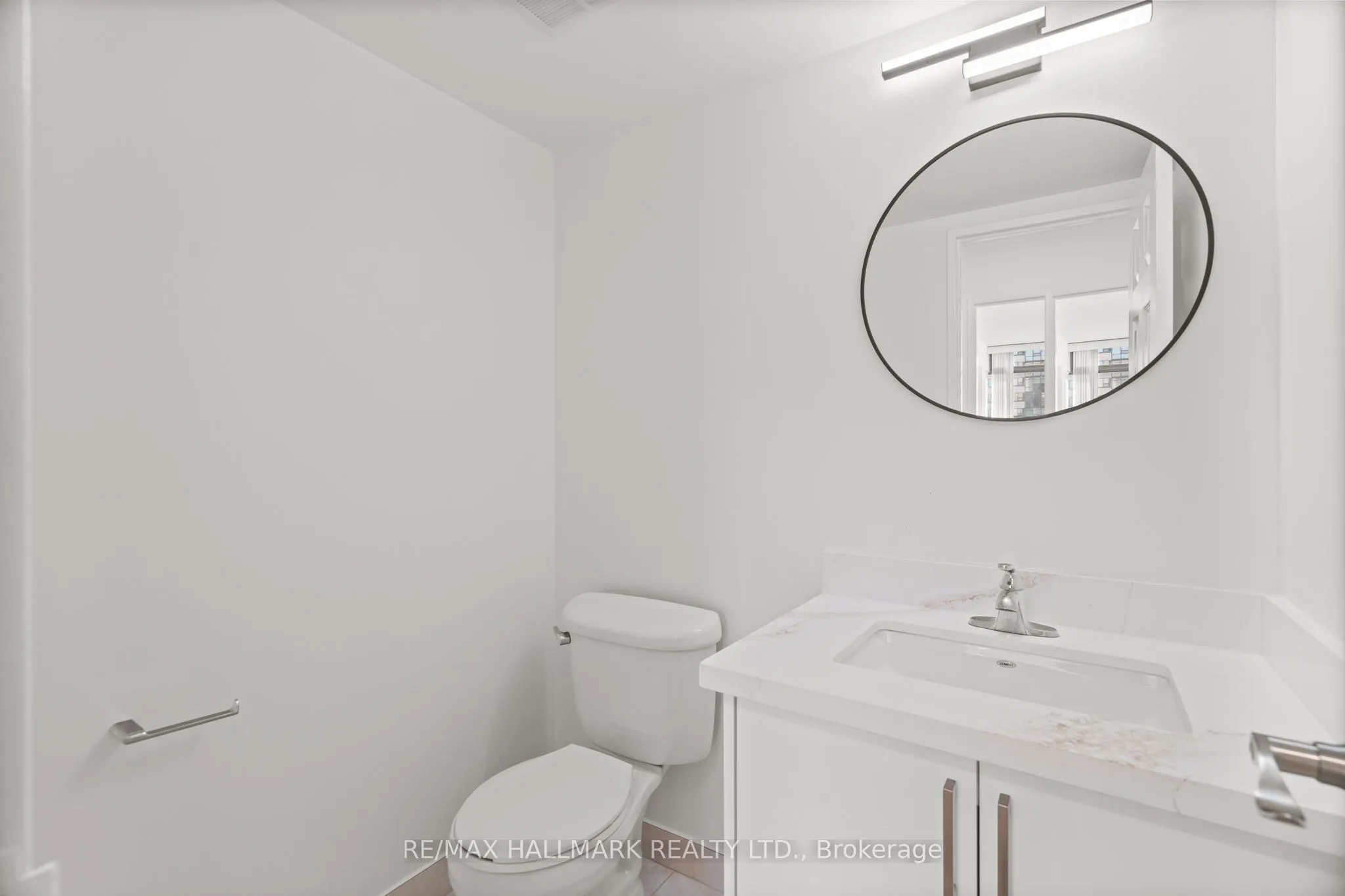3300 Don Mills Road, #1805