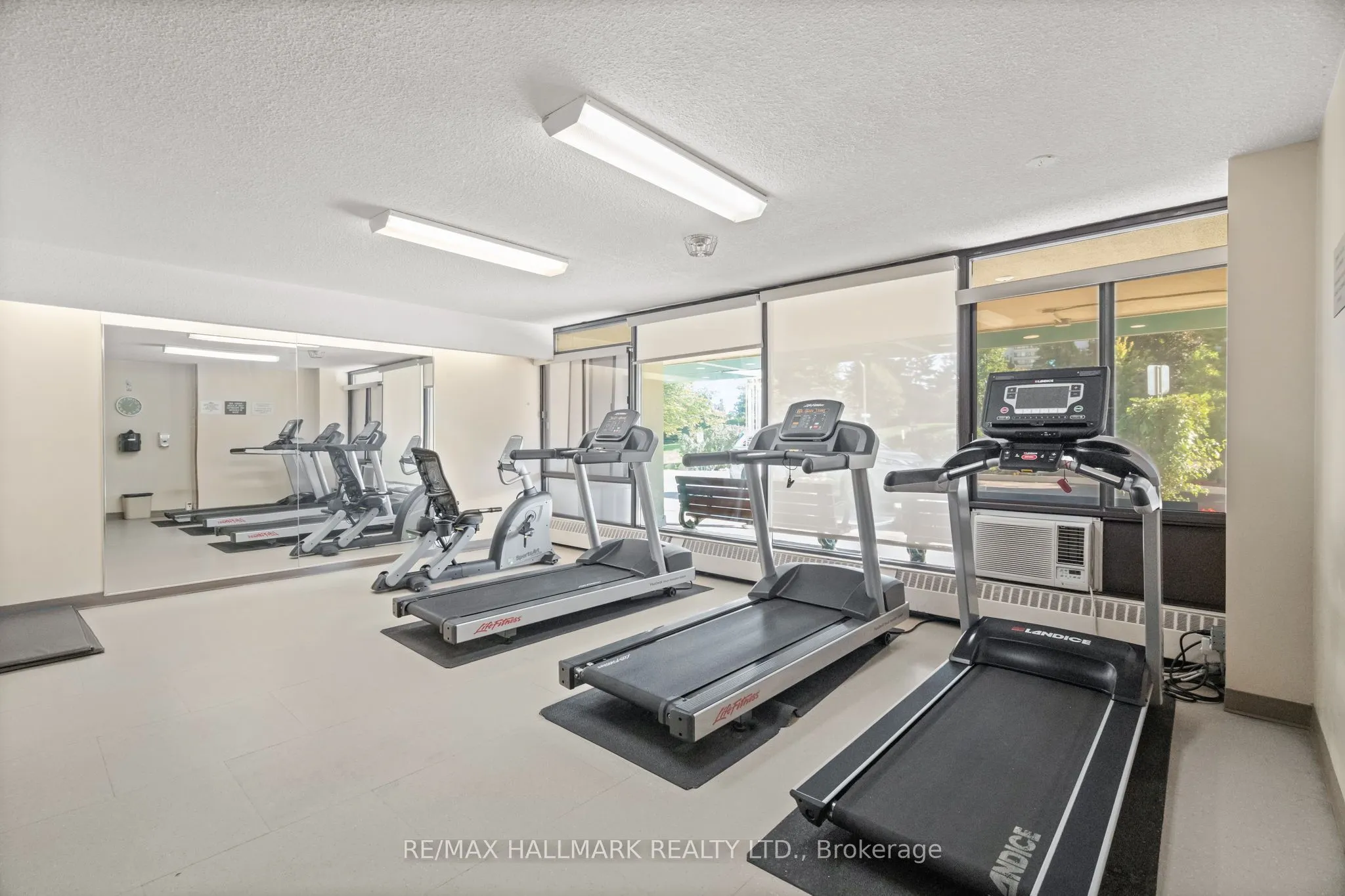 3300 Don Mills Road, #1805