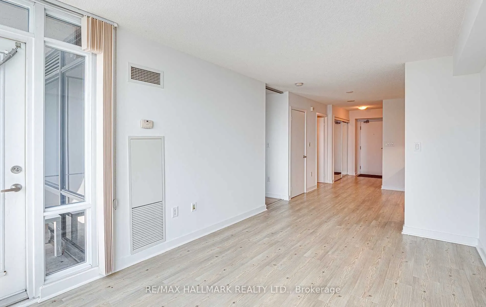 25 Telegram Mews, #4509