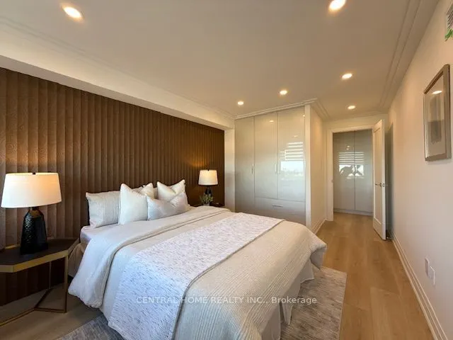 55 Skymark Drive, #1707