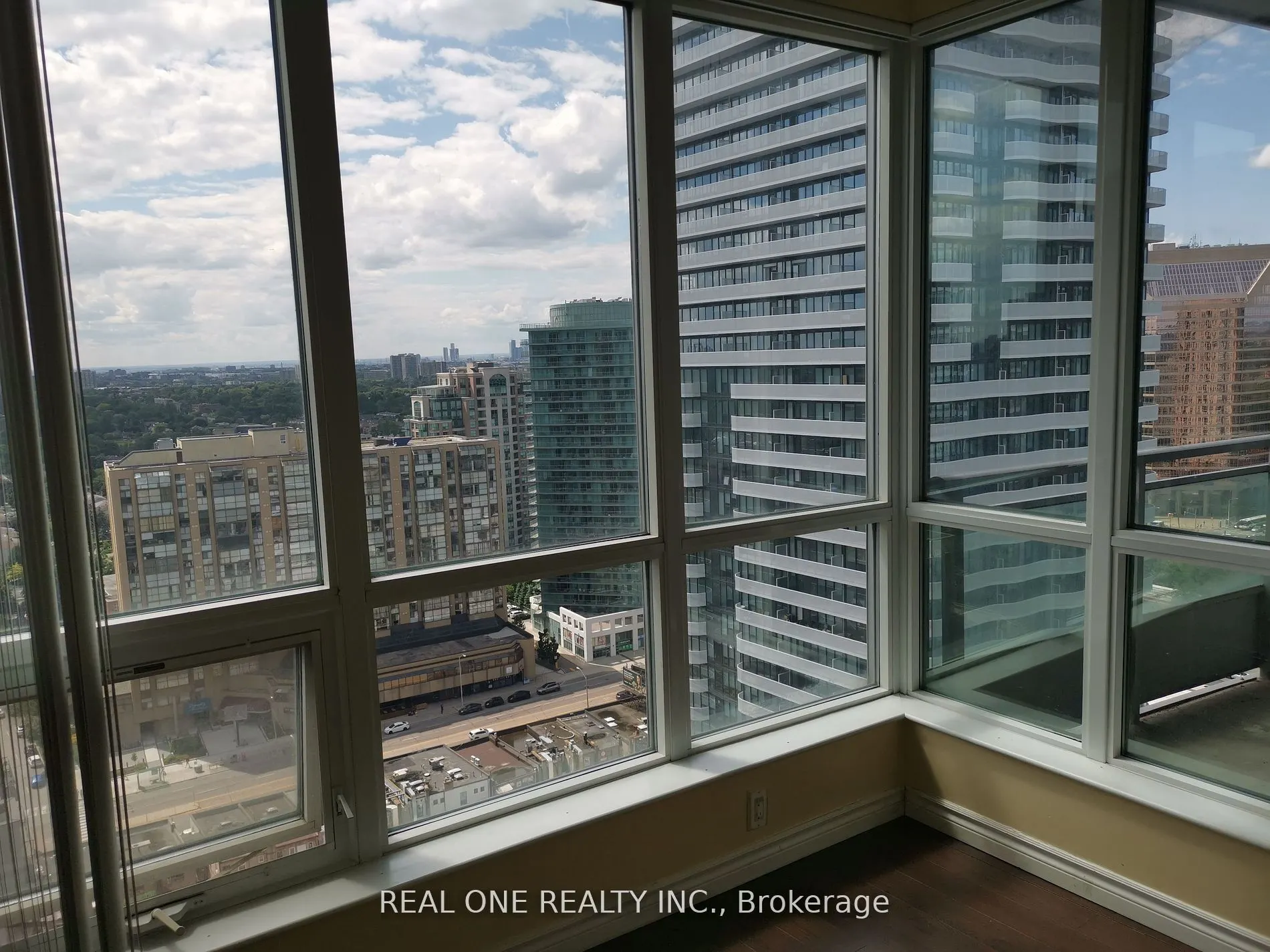 60 Byng Avenue, #2301
