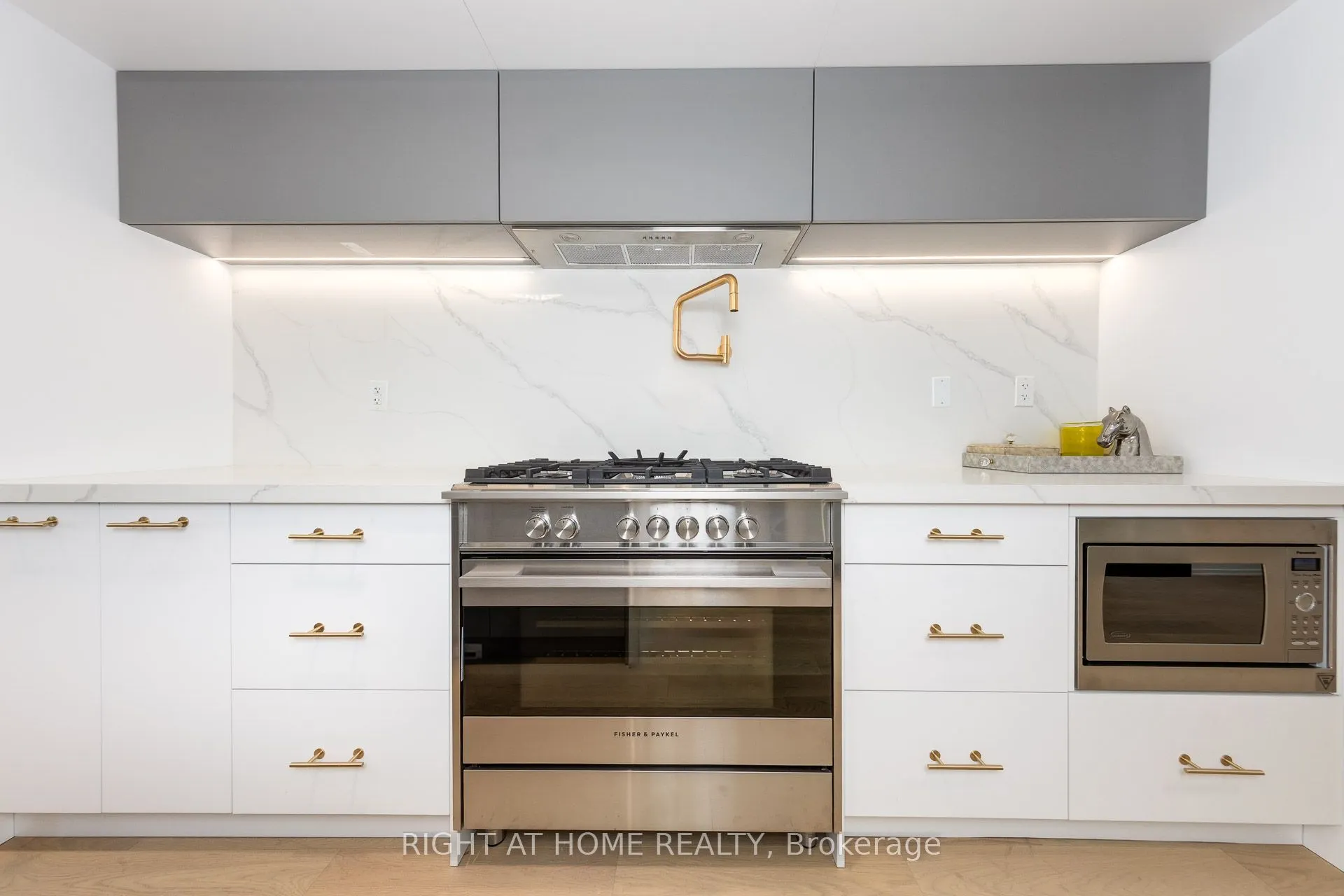 36B Churchill Avenue