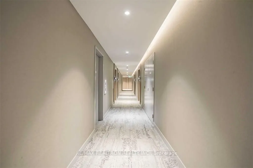 161 Roehampton Avenue, #3311