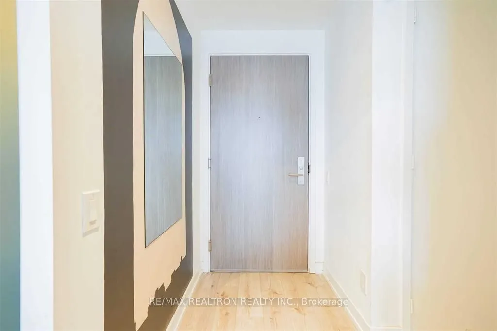 161 Roehampton Avenue, #3311