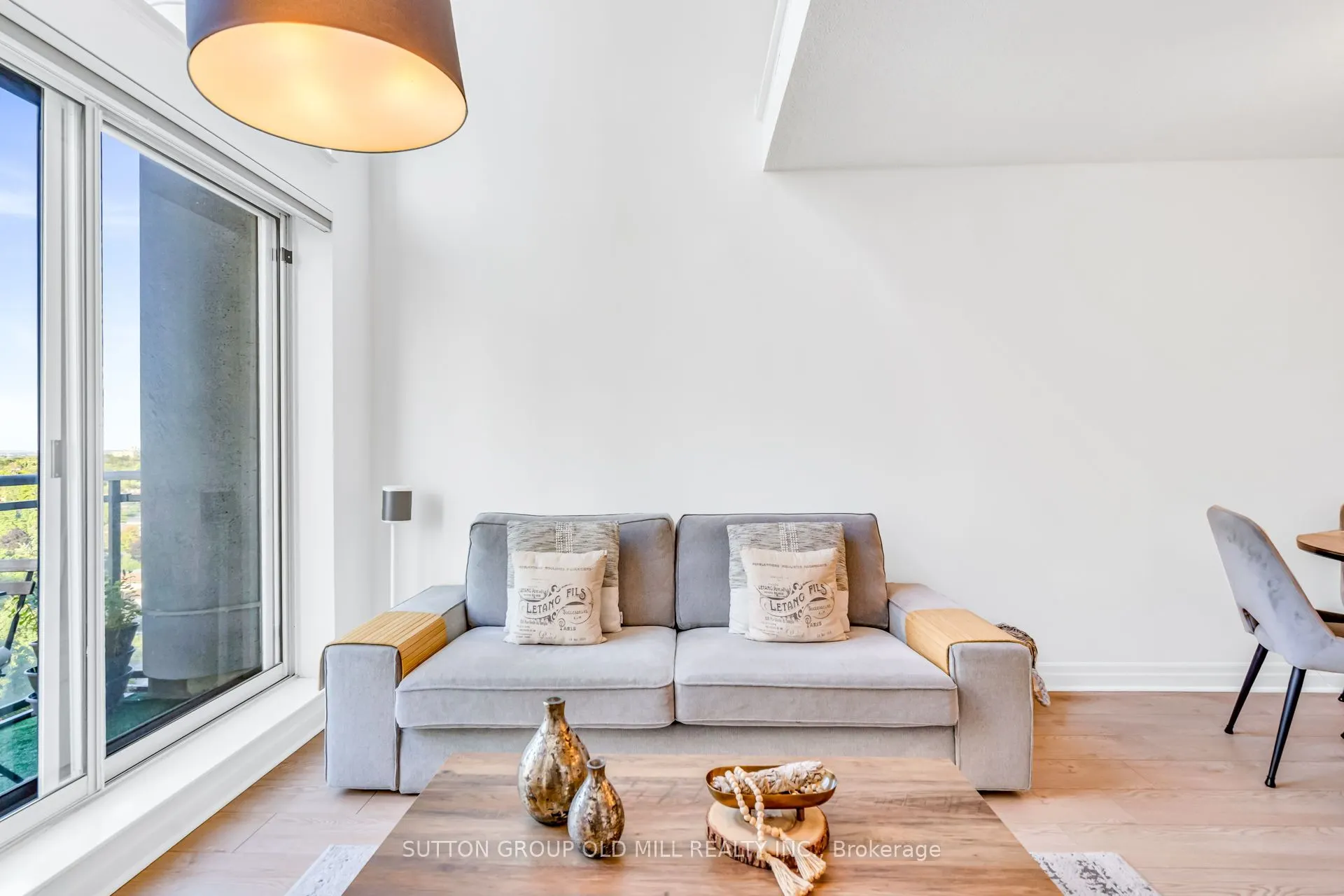 188 Doris Avenue, #1705