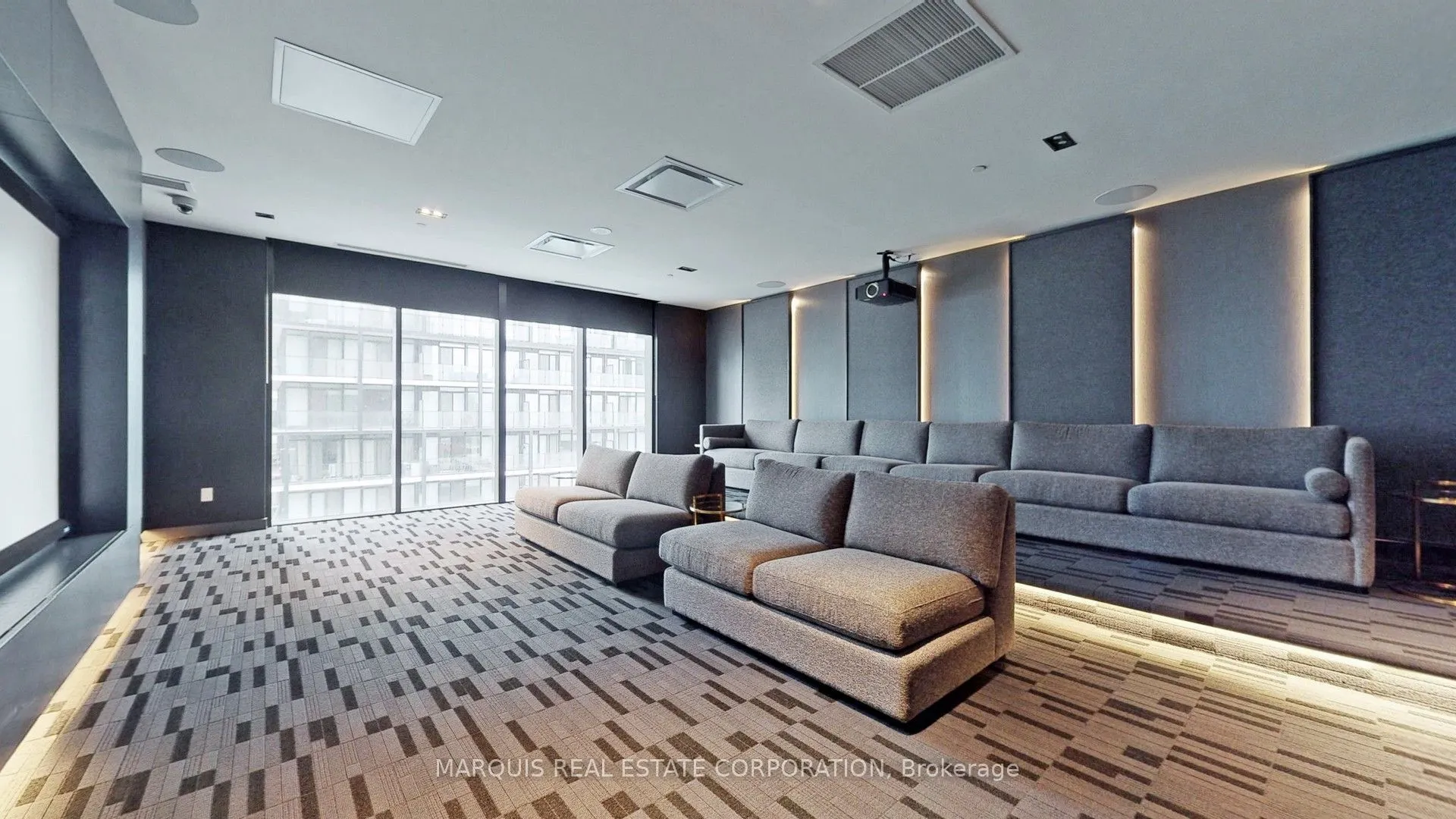 330 Richmond Street W, #505BR2