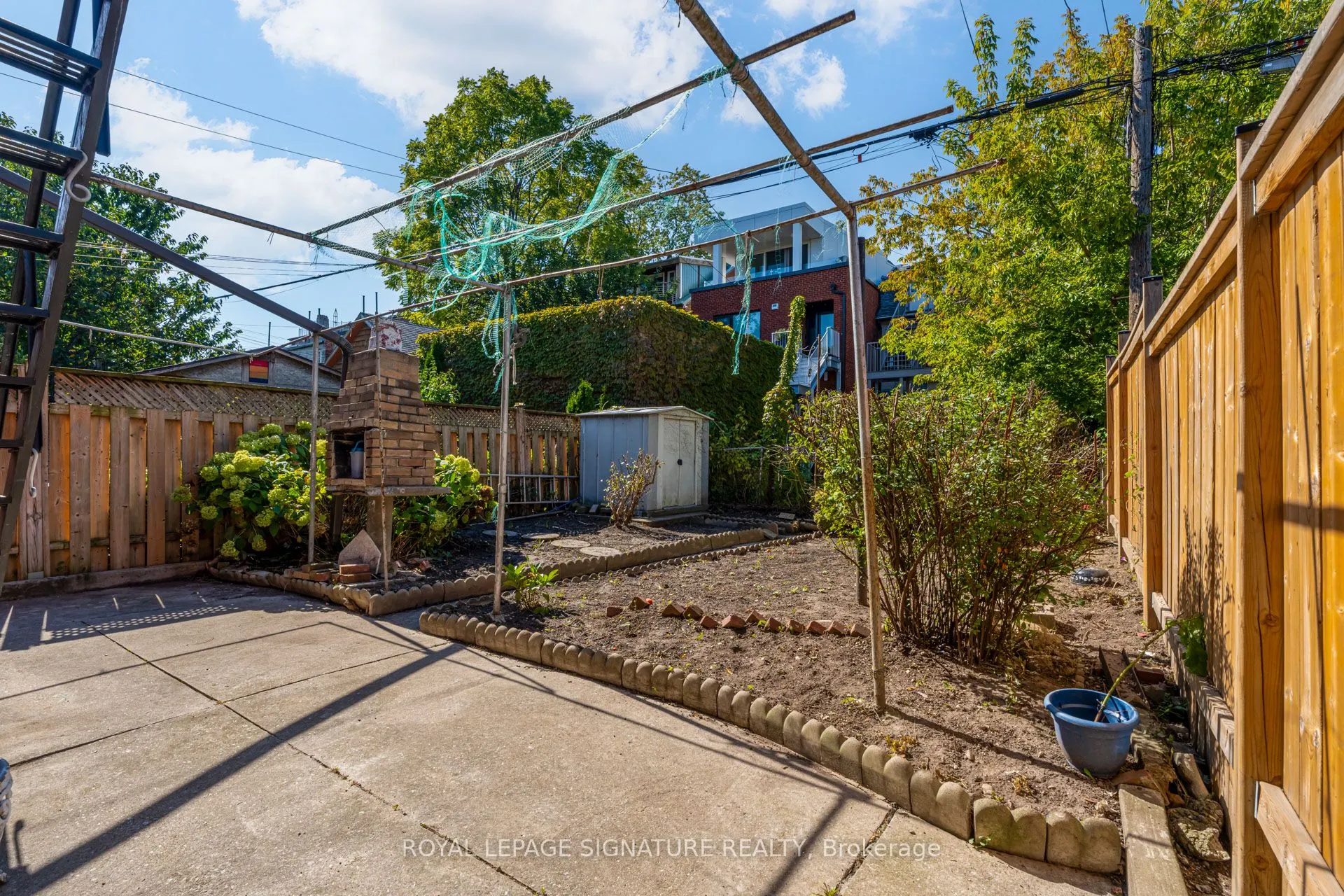 432 Crawford St Street