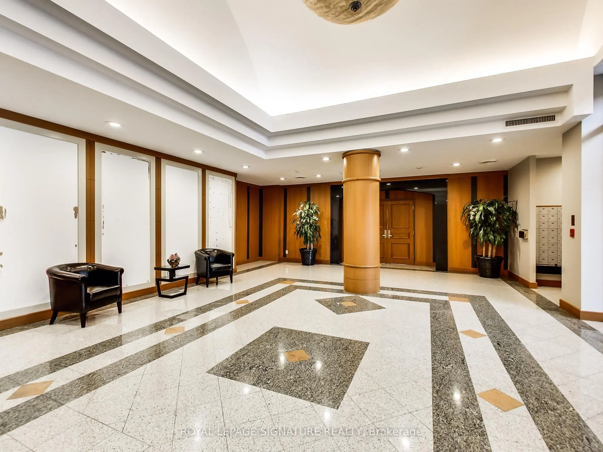 256 Doris Avenue, #1610