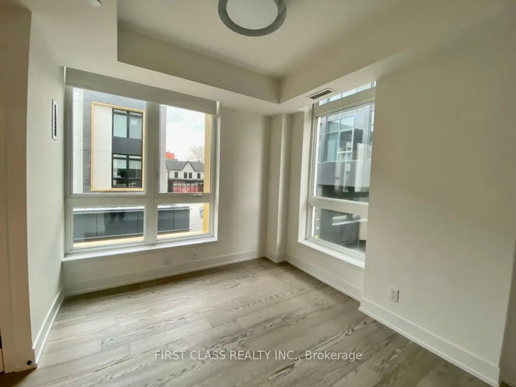 55 Nicholas Avenue, #Th12