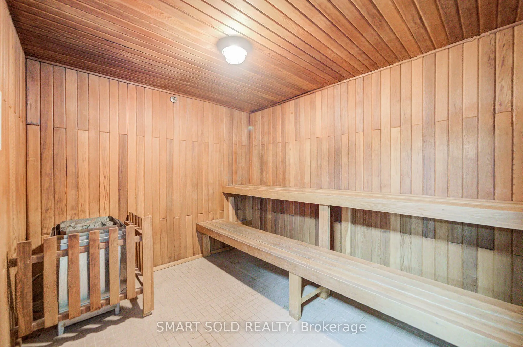 7 Bishop Avenue, #516