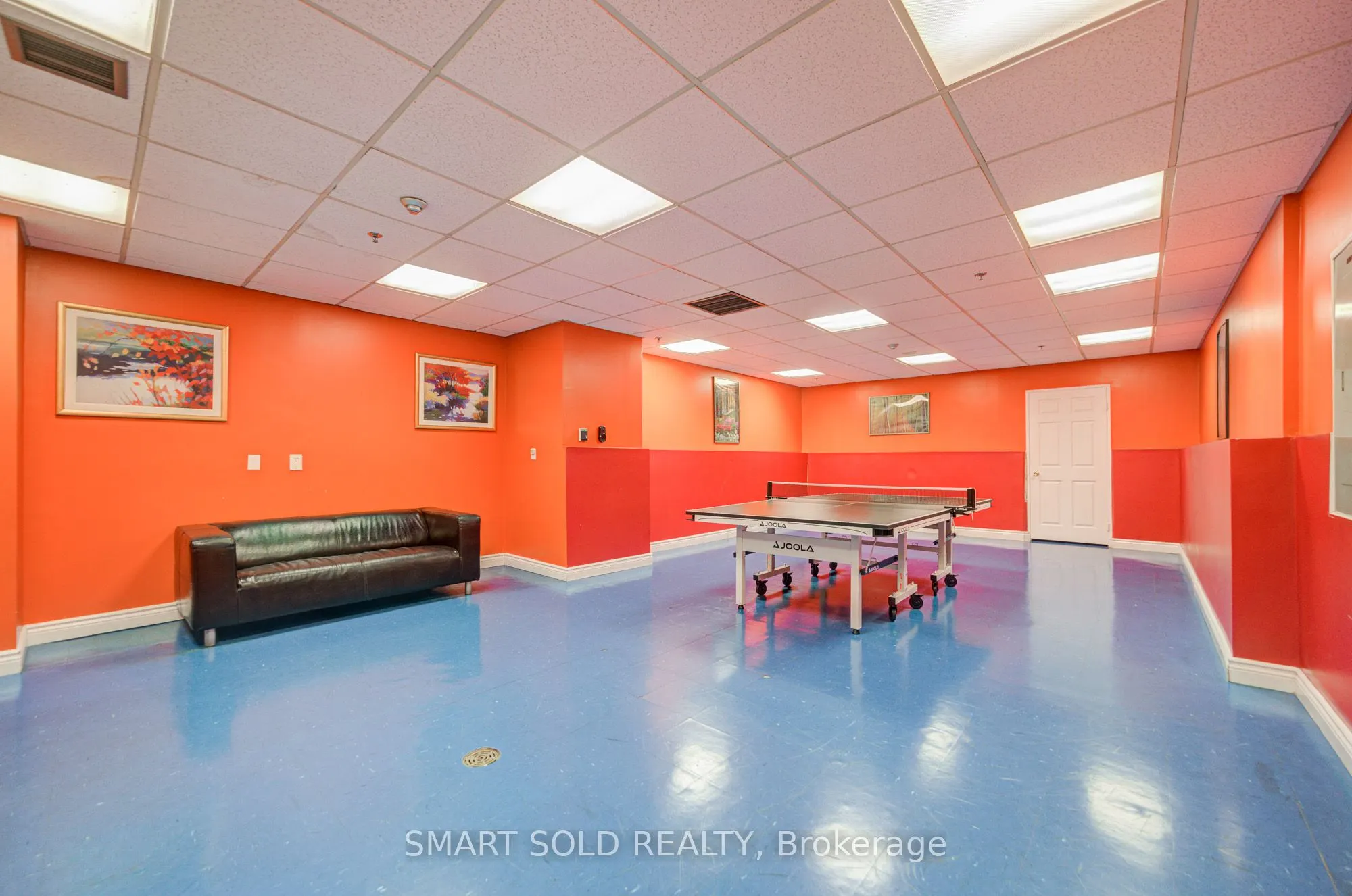 7 Bishop Avenue, #516
