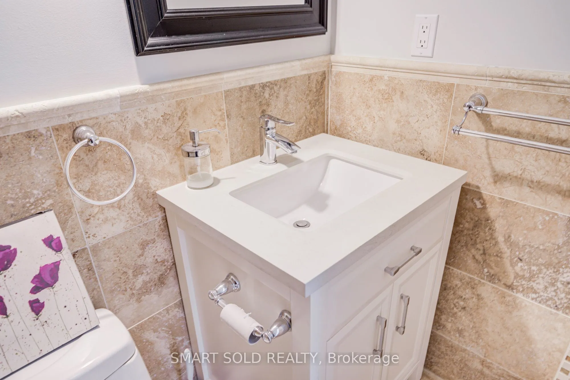 7 Bishop Avenue, #516