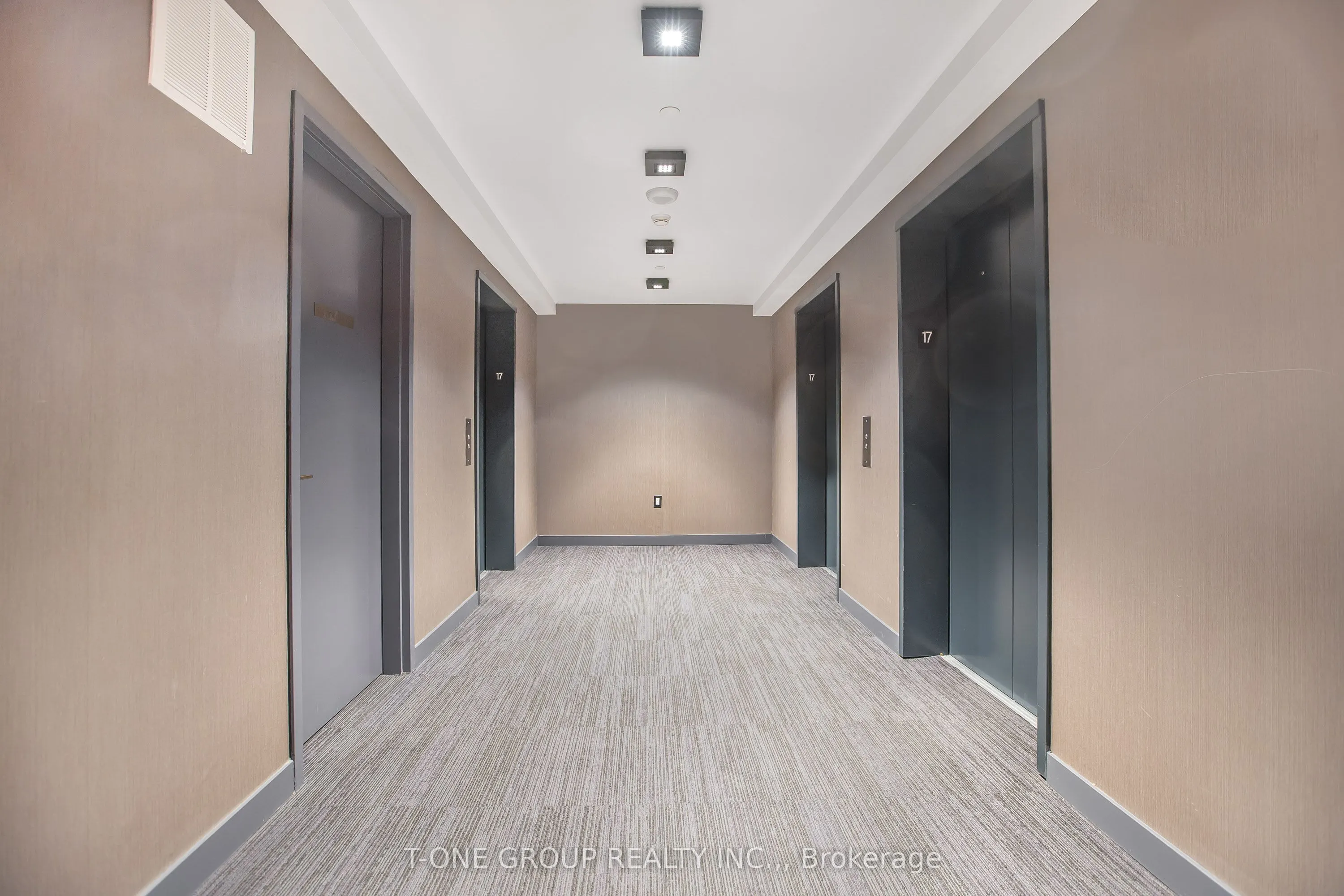 426 University Avenue, #1705