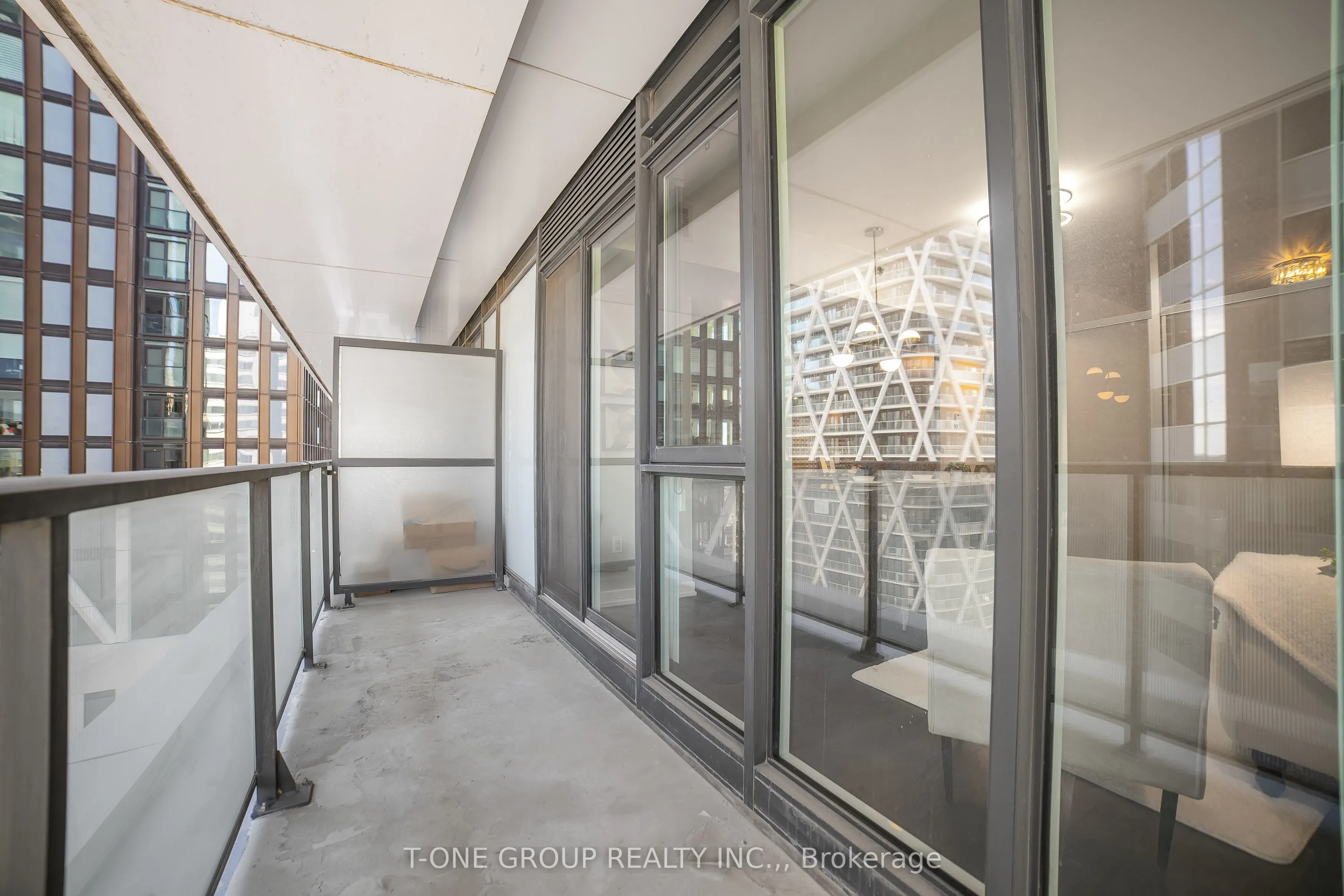 426 University Avenue, #1705
