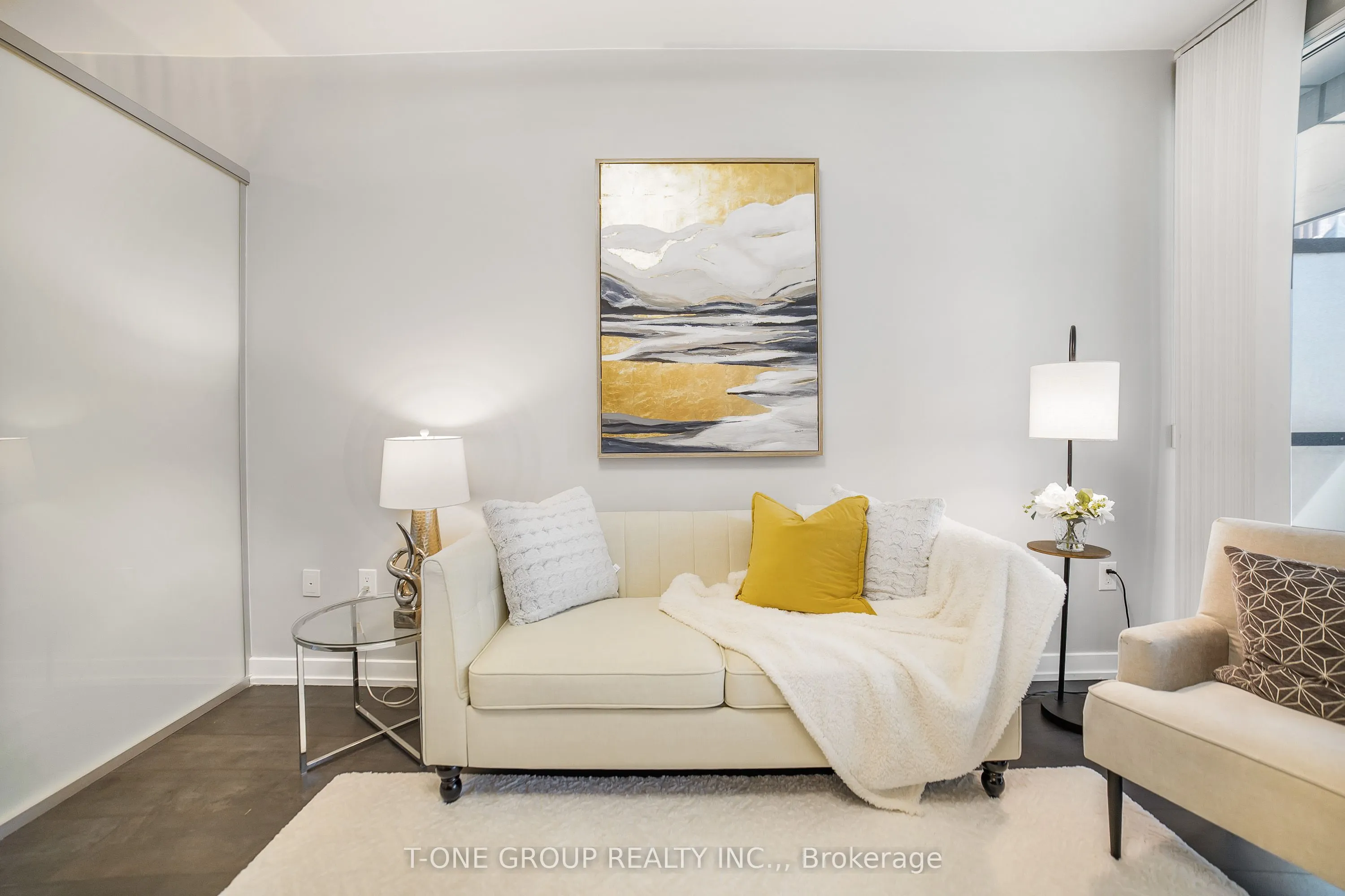 426 University Avenue, #1705
