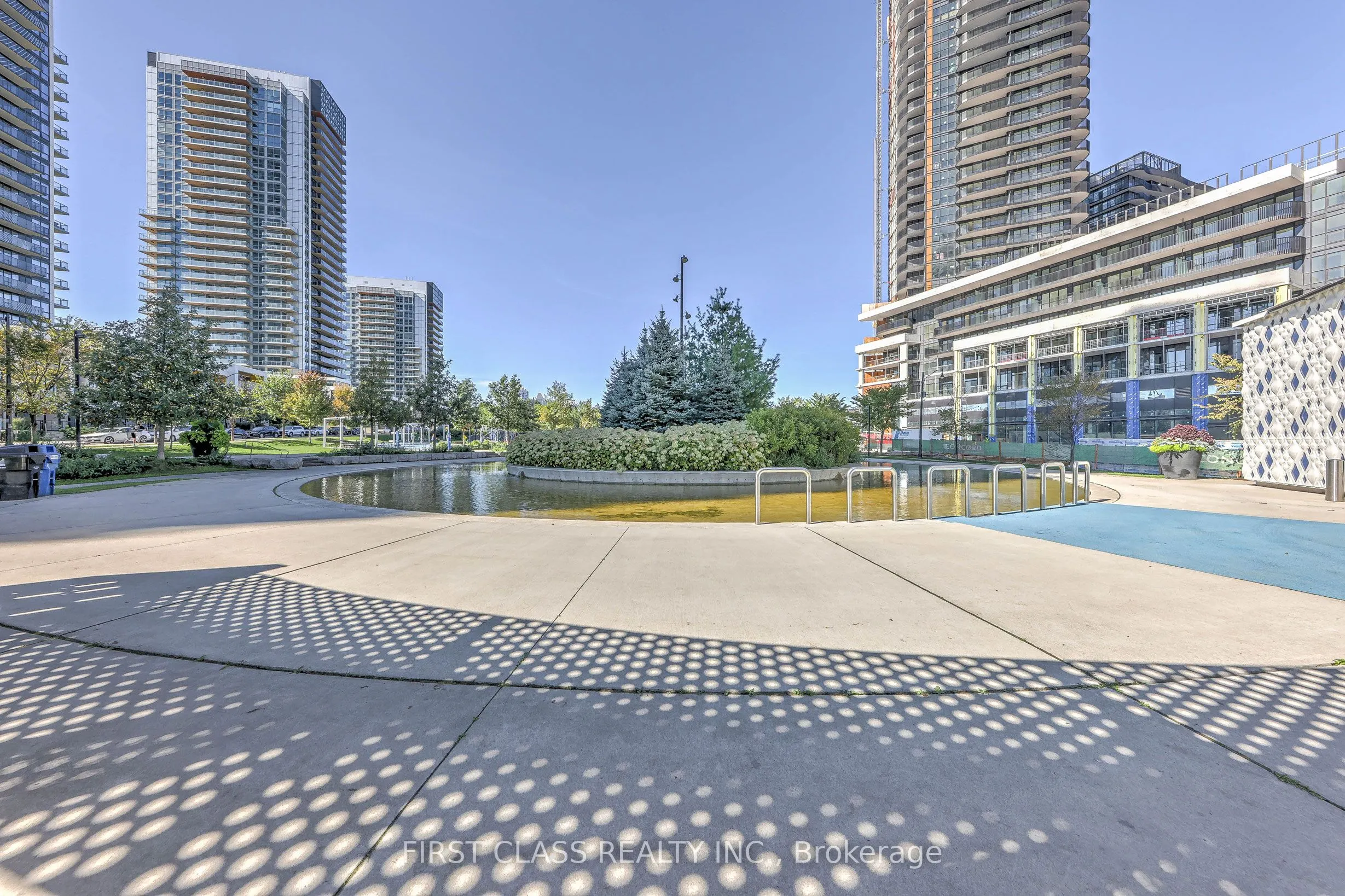 117 Mcmahon Drive, #3603