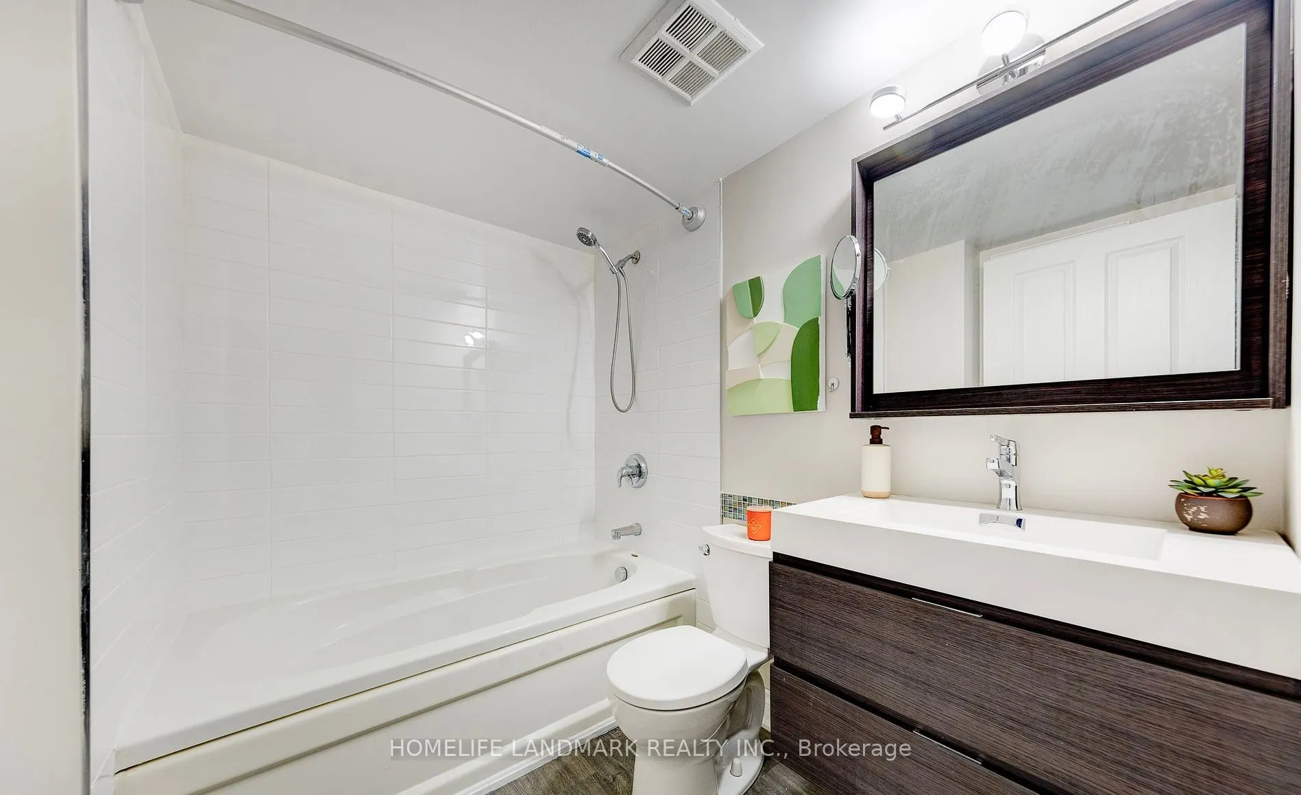 38 Hollywood Avenue, #128