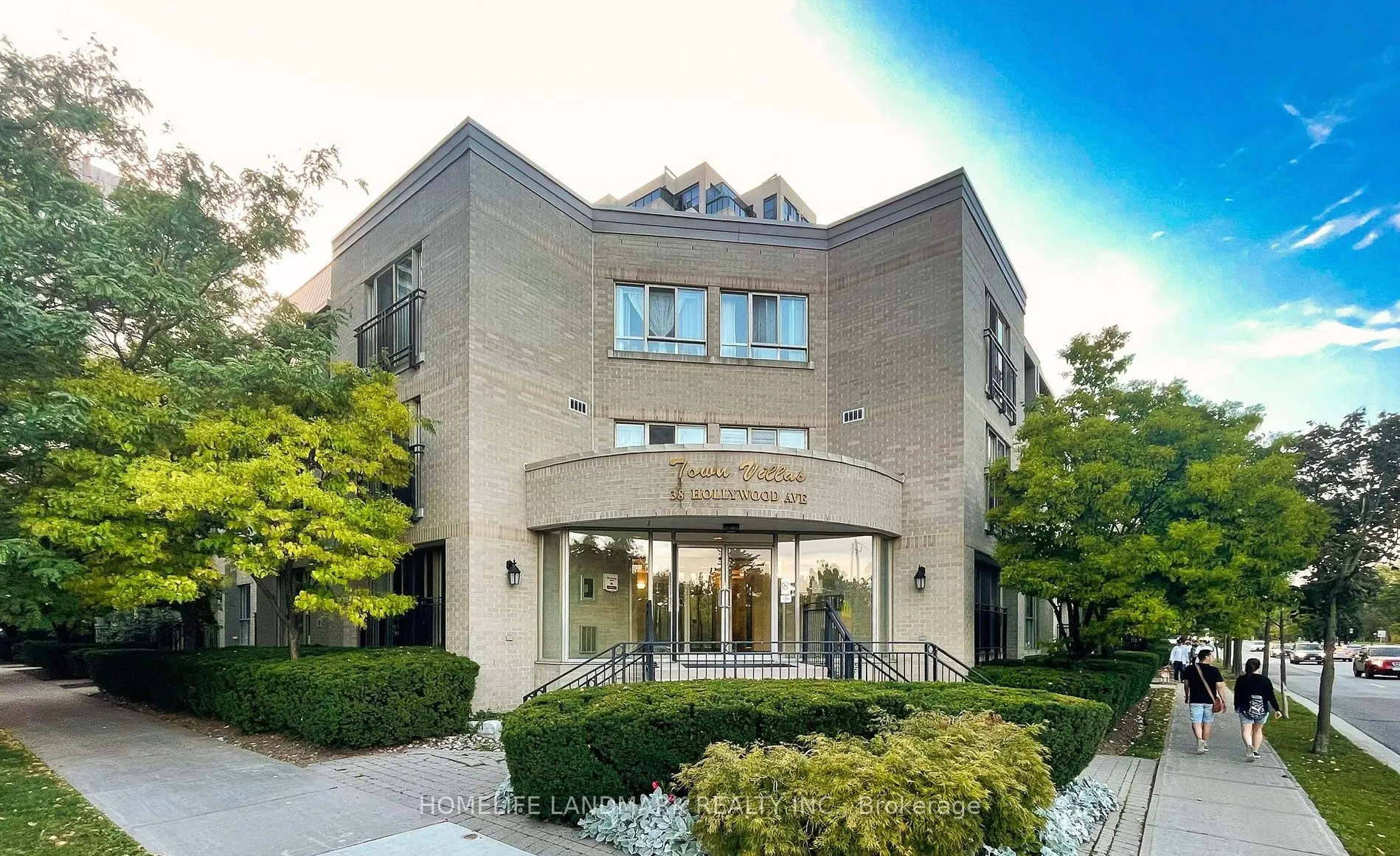 38 Hollywood Avenue, #128