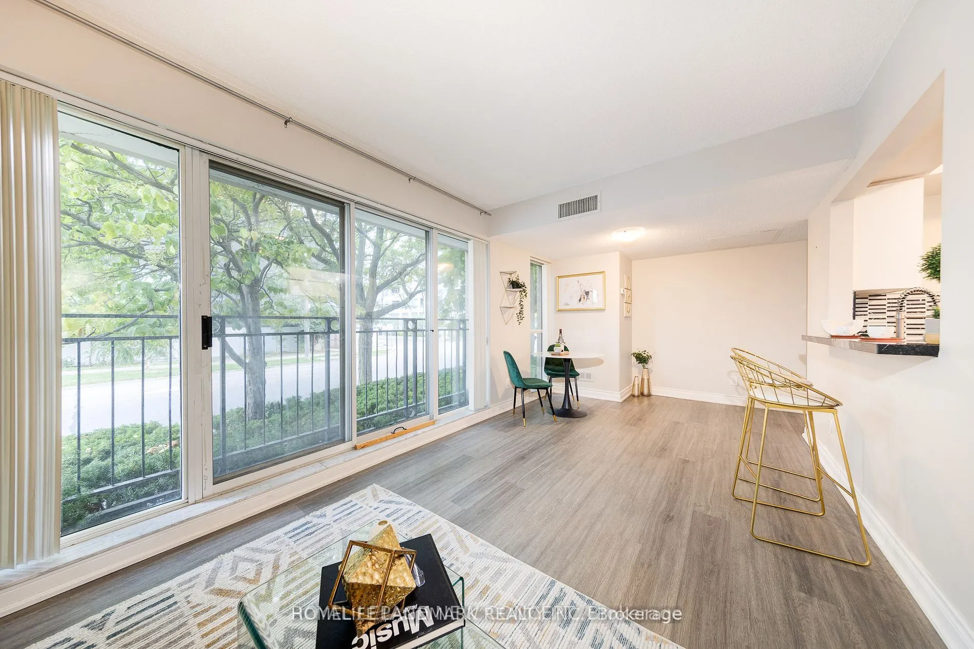 38 Hollywood Avenue, #128