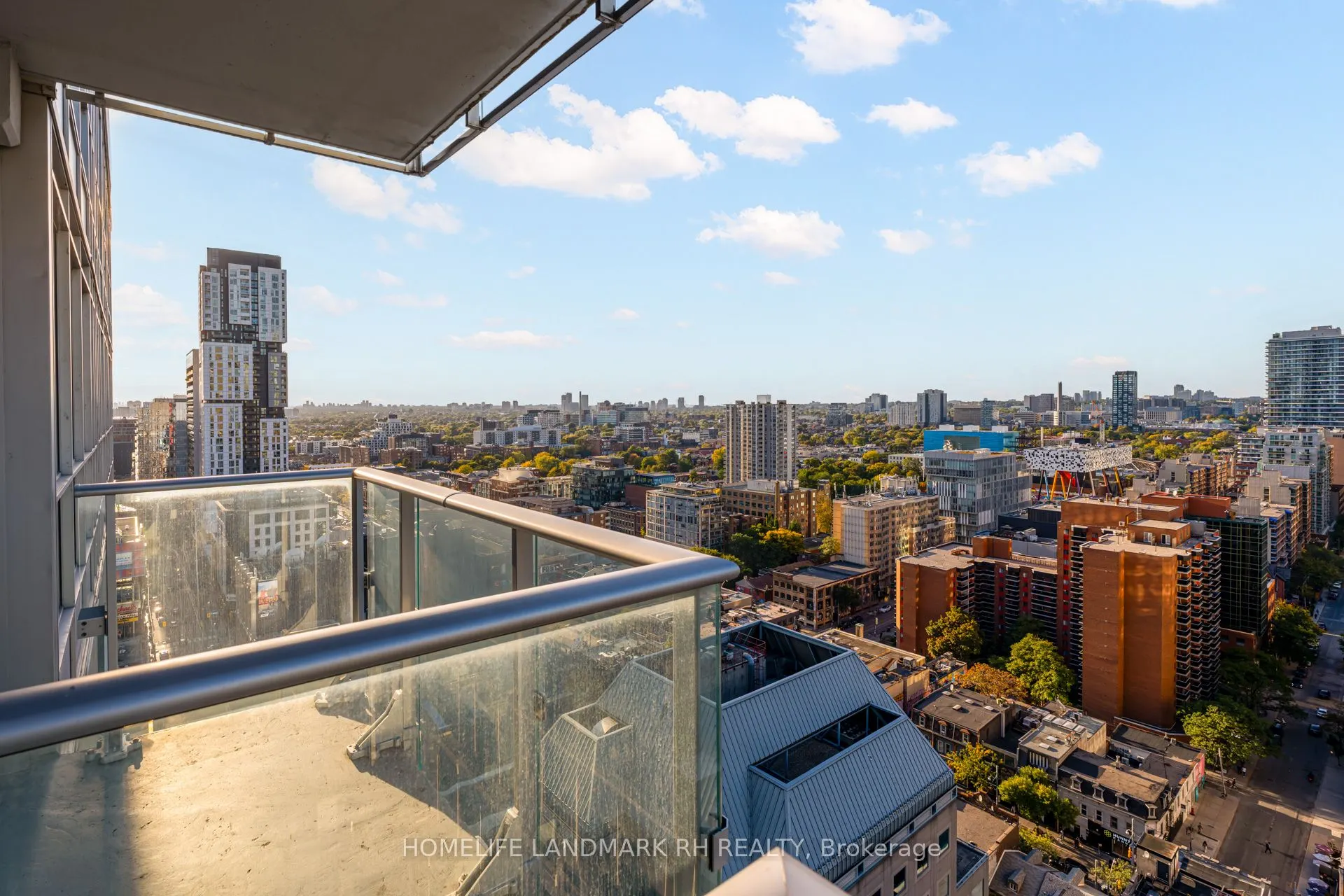 199 Richmond Street W, #2301