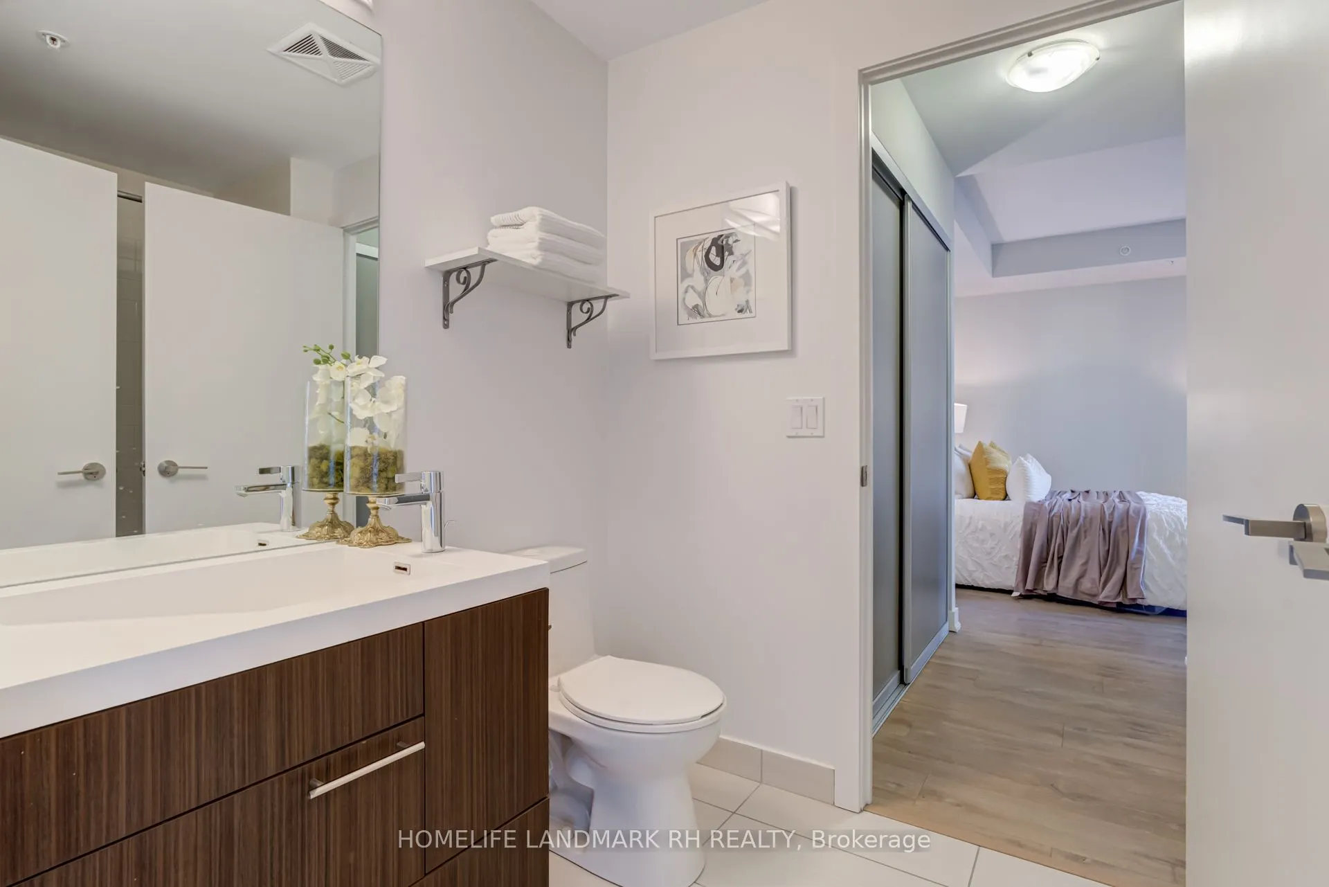 199 Richmond Street W, #2301