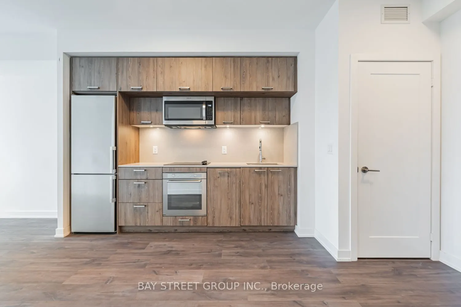 50 Mccaul Street, #1008