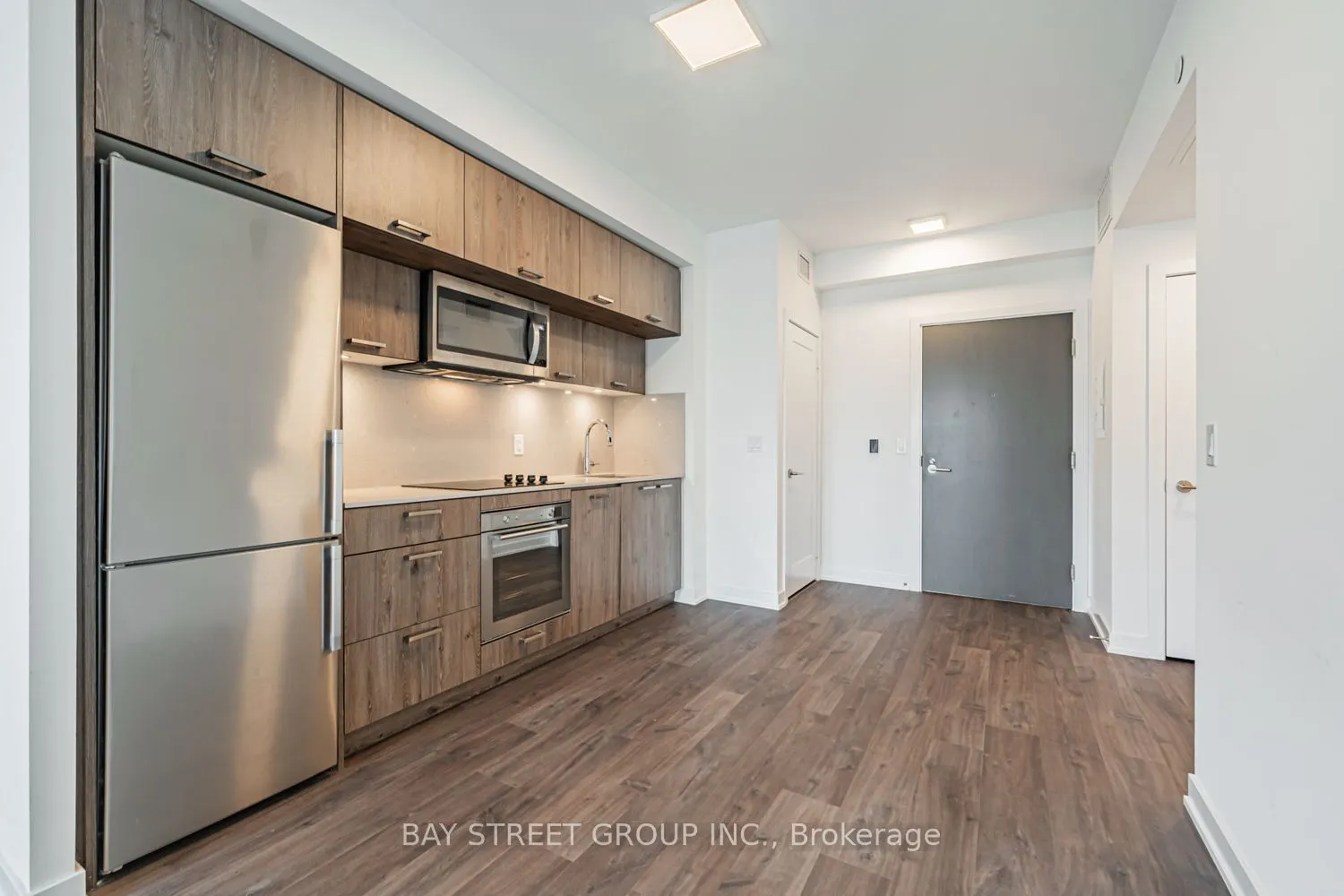 50 Mccaul Street, #1008