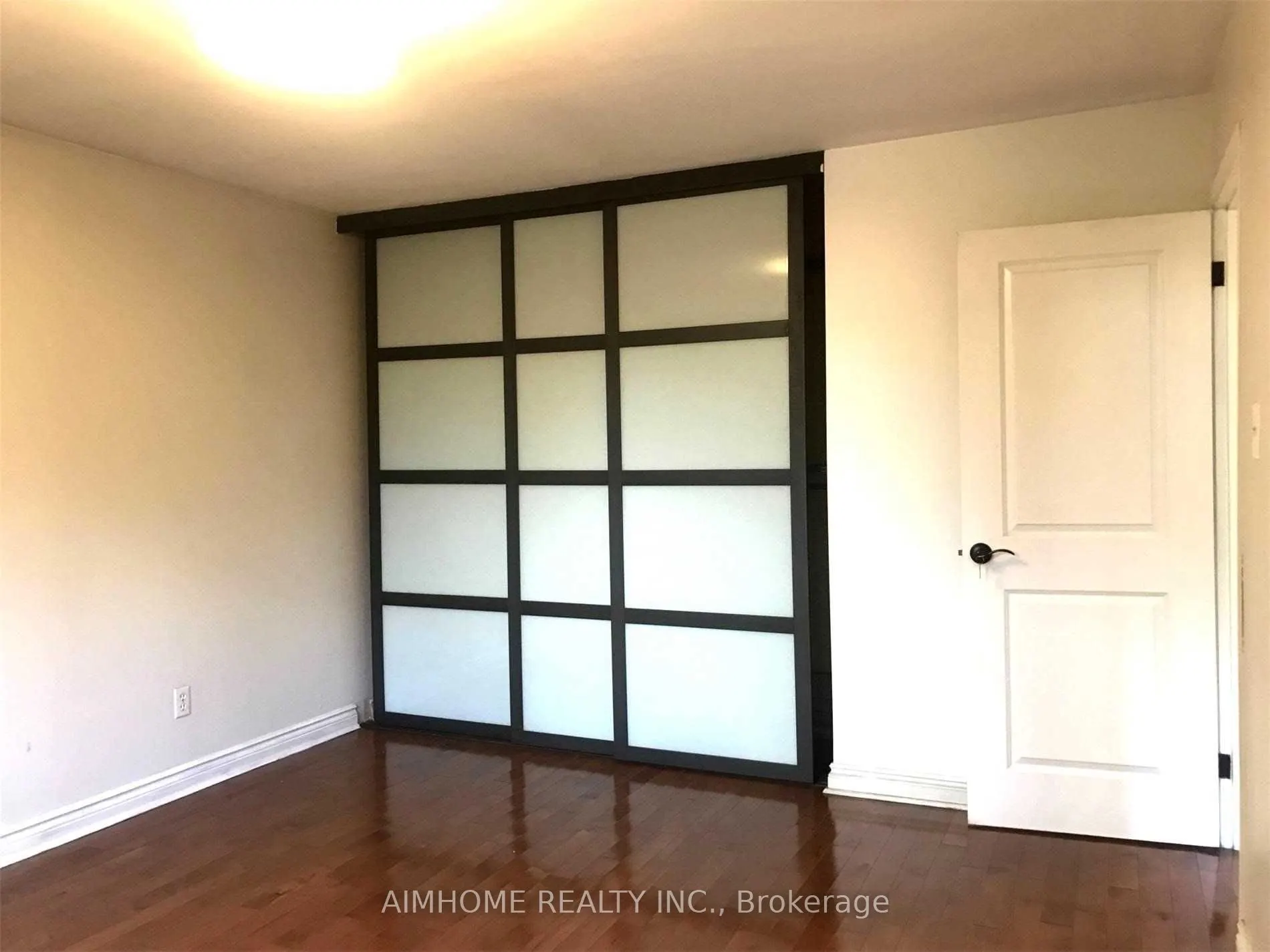 88 Apache Trail, #Upper