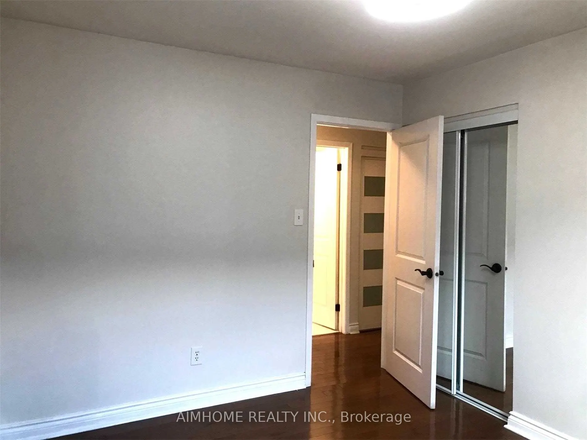 88 Apache Trail, #Upper