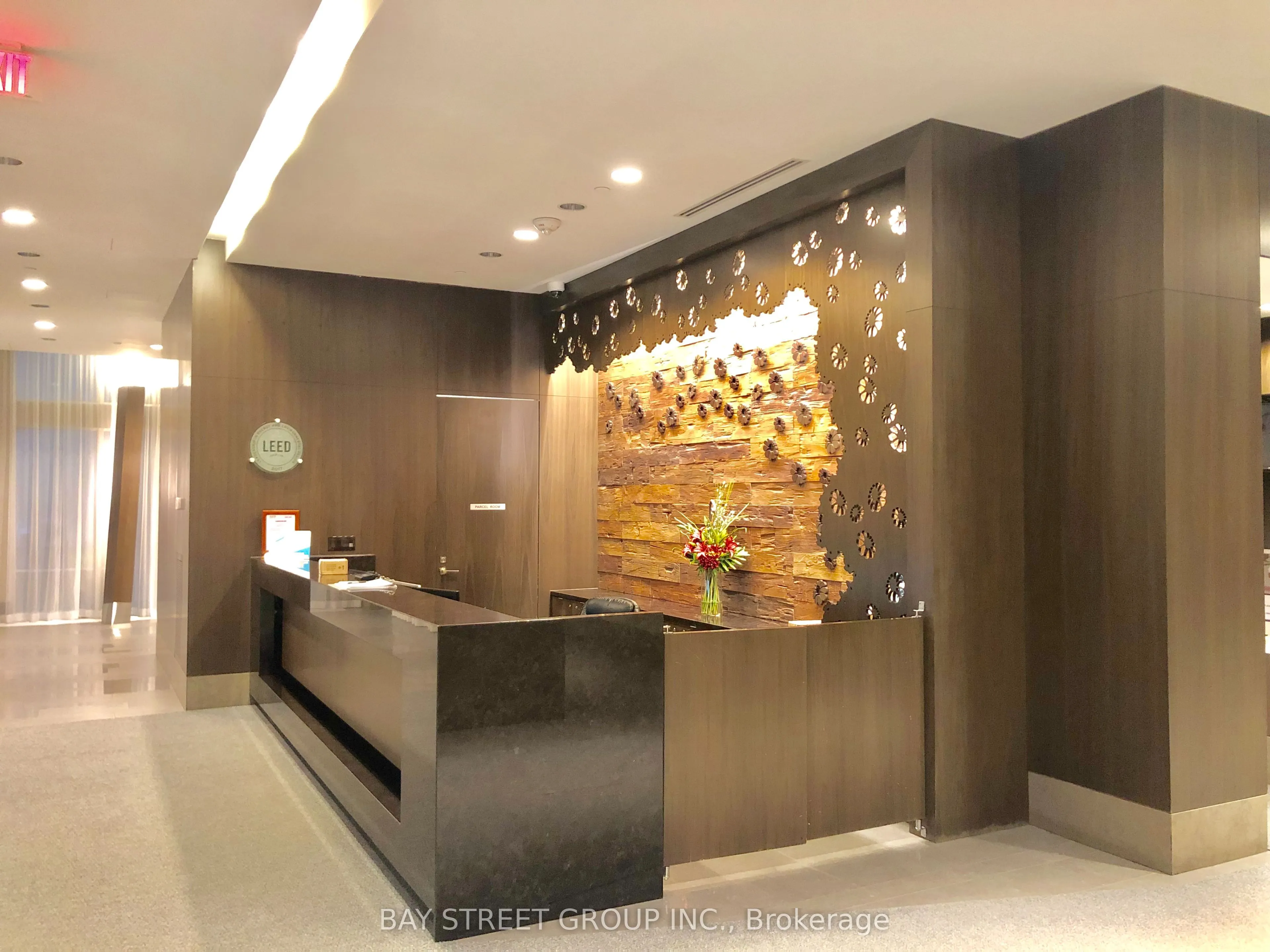 88 Sheppard Avenue E, #2804