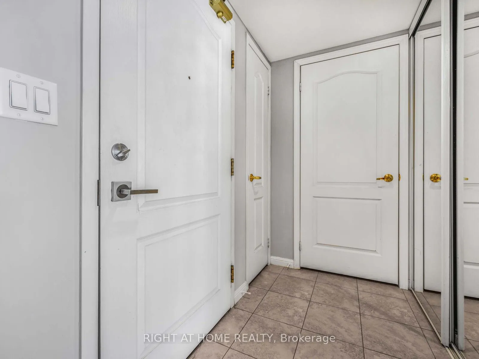 18 Stafford Street, #710