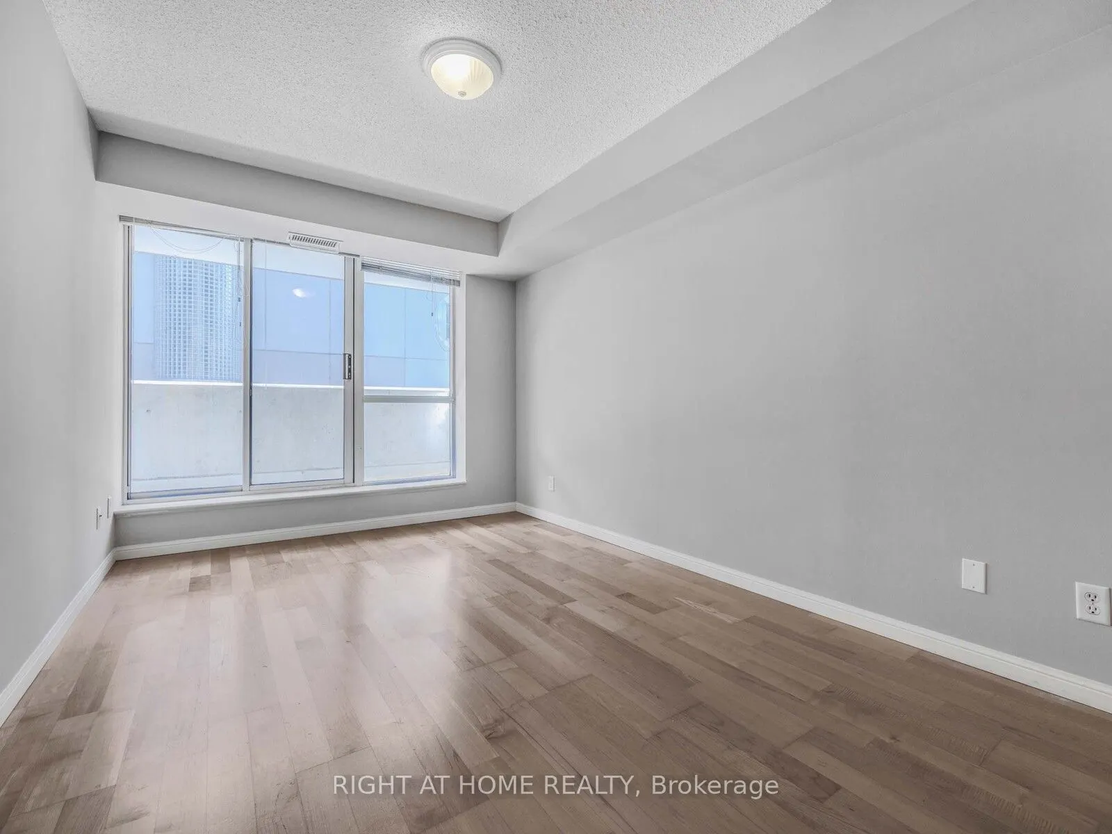 18 Stafford Street, #710