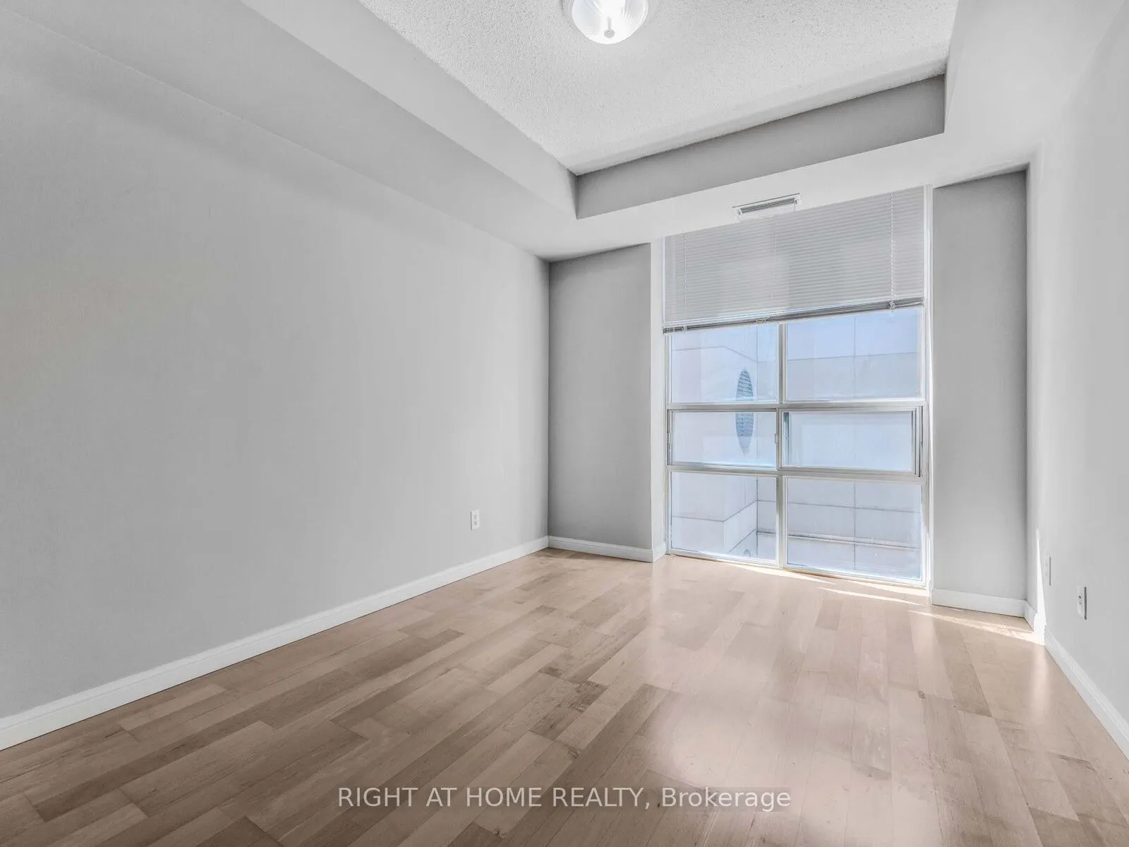 18 Stafford Street, #710