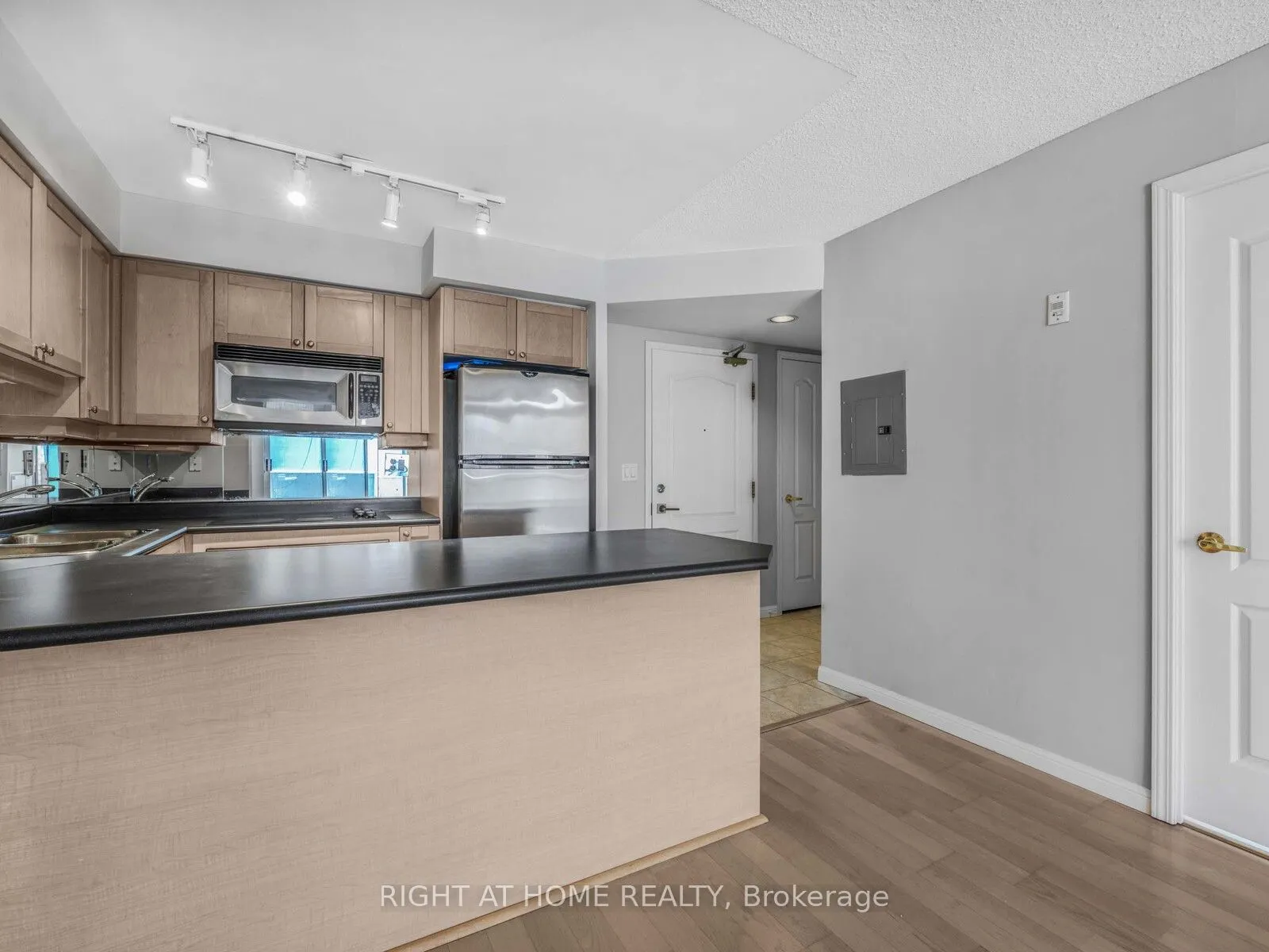 18 Stafford Street, #710
