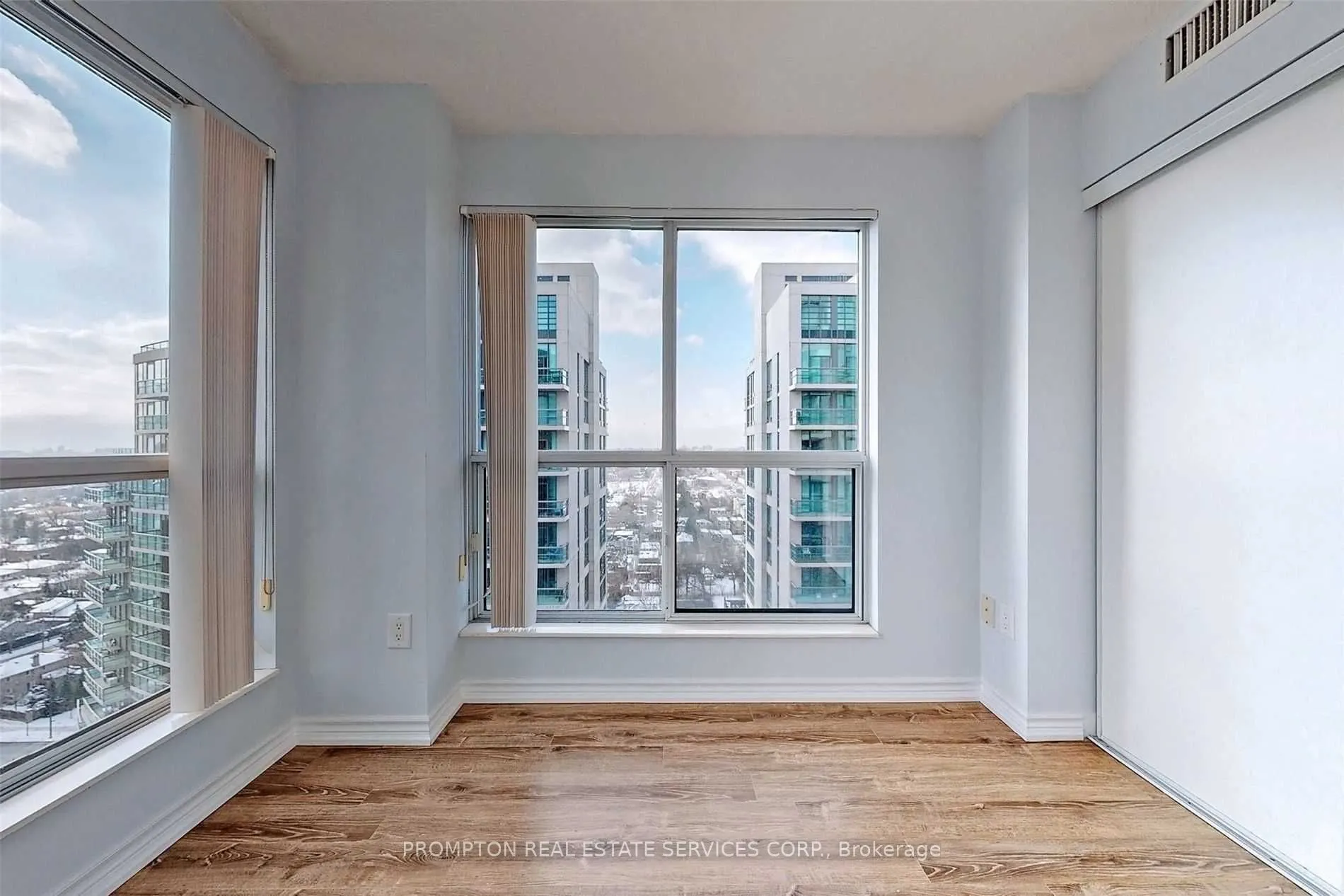 7 Lorraine Drive, #2205