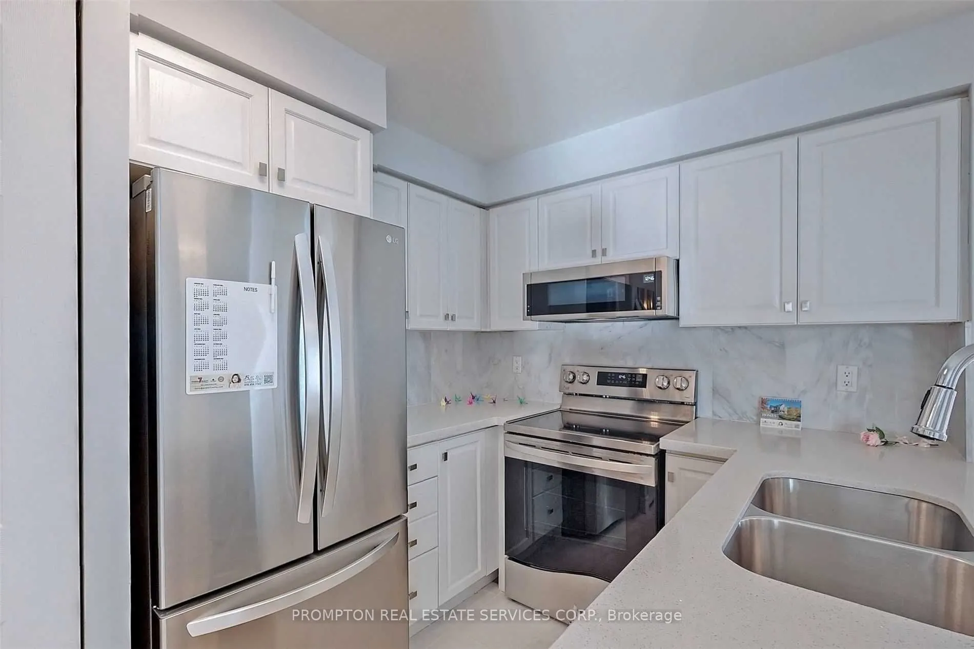 7 Lorraine Drive, #2205