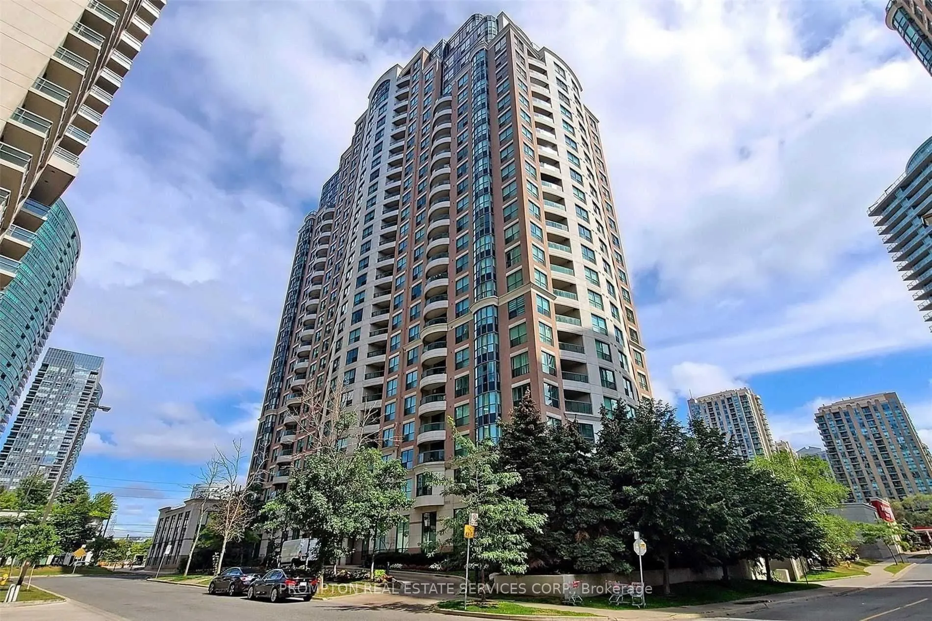 7 Lorraine Drive, #2205