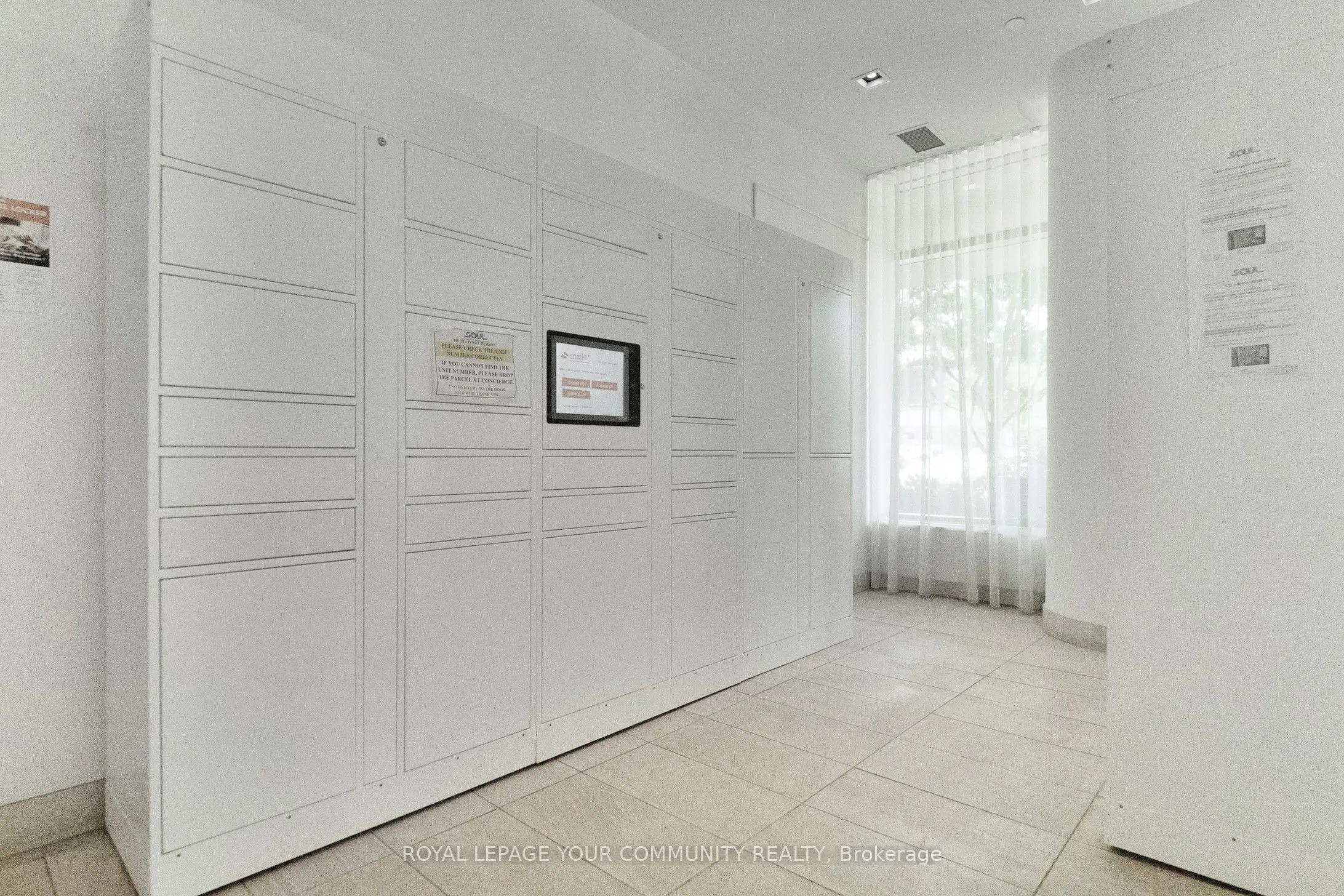 150 Fairview Mall Drive, #416
