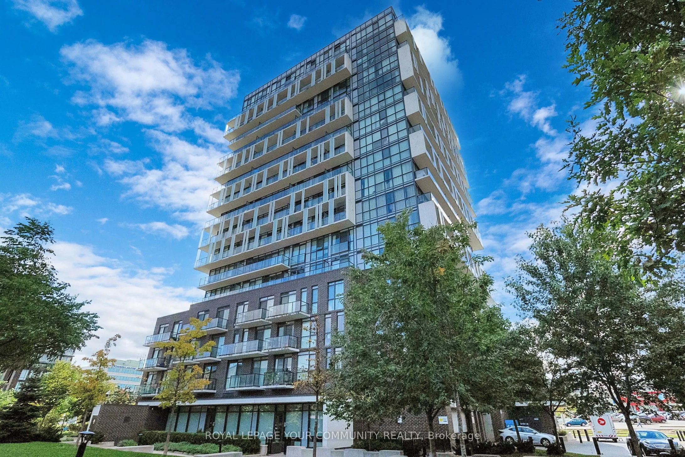 150 Fairview Mall Drive, #416