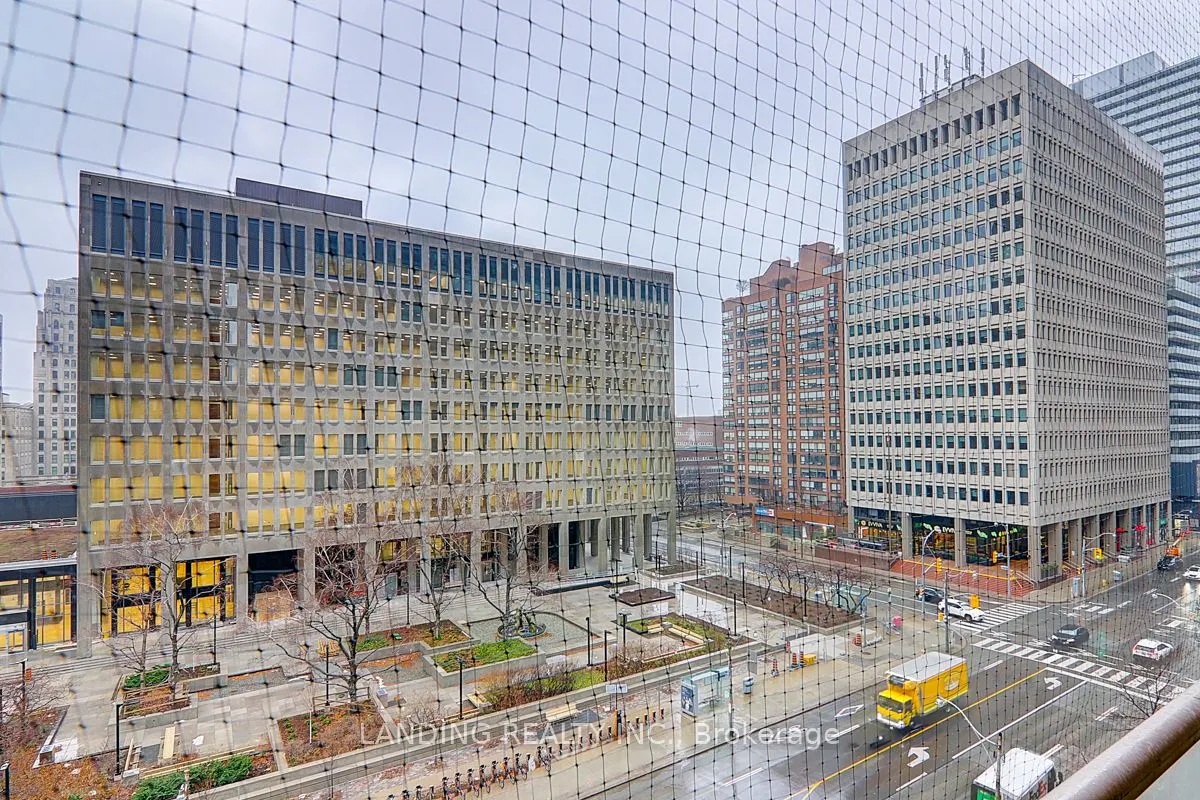 909 Bay Street, #716